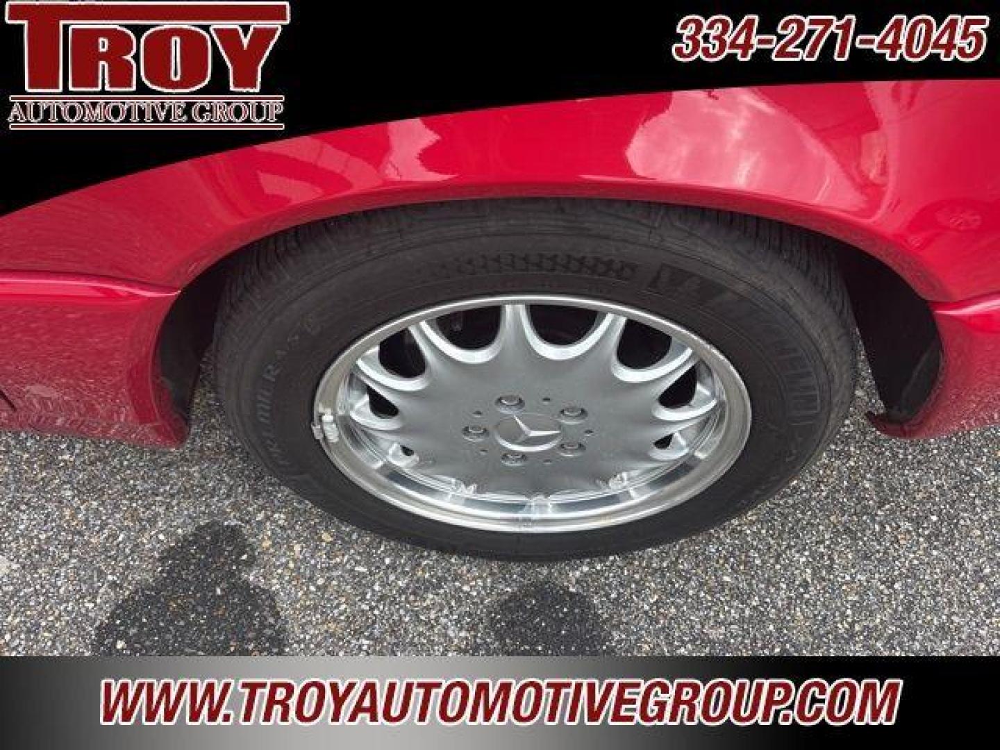 1997 Red /Parchment Mercedes-Benz SL-Class SL 320 (WDBFA63FXVF) with an 3.2L I6 engine, Automatic transmission, located at 6812 Atlanta Hwy, Montgomery, AL, 36117, (334) 271-4045, 32.382118, -86.178673 - Recent Arrival!<br>Hard Top!!<br>Hard Top Stand!!<br>Black Soft Top!!<br><br>Red 1997 Mercedes-Benz SL-Class SL 320 RWD 3.2L I6 5-Speed Automatic<br><br>Financing Available---Top Value for Trades - Photo#10