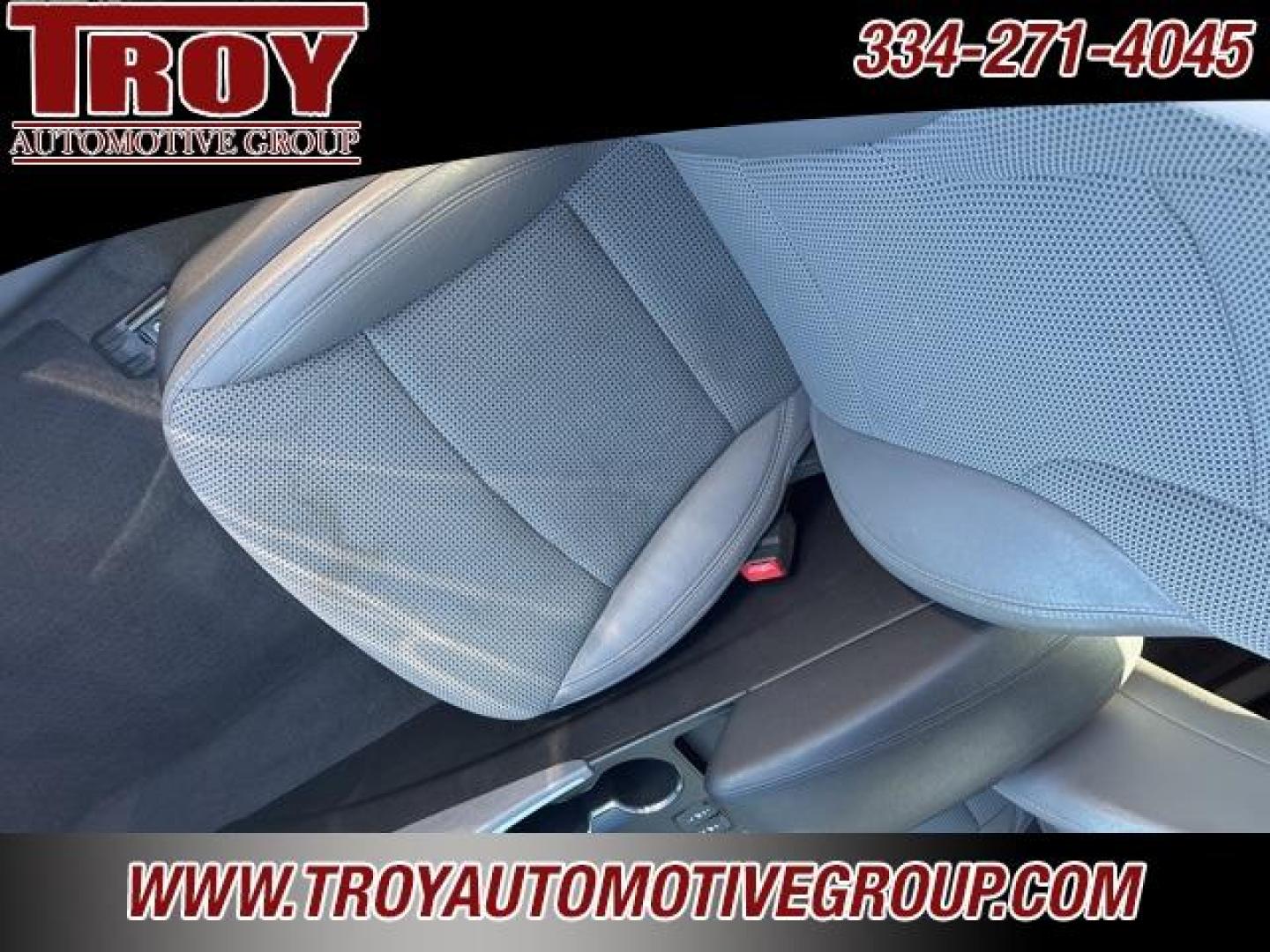 2013 Radiant Silver /Gray Hyundai Sonata SE (5NPEC4AC0DH) with an 2.4L 4-Cylinder DGI 200 hp engine, Automatic transmission, located at 6812 Atlanta Hwy, Montgomery, AL, 36117, (334) 271-4045, 32.382118, -86.178673 - 1-Owner!! - Photo#23