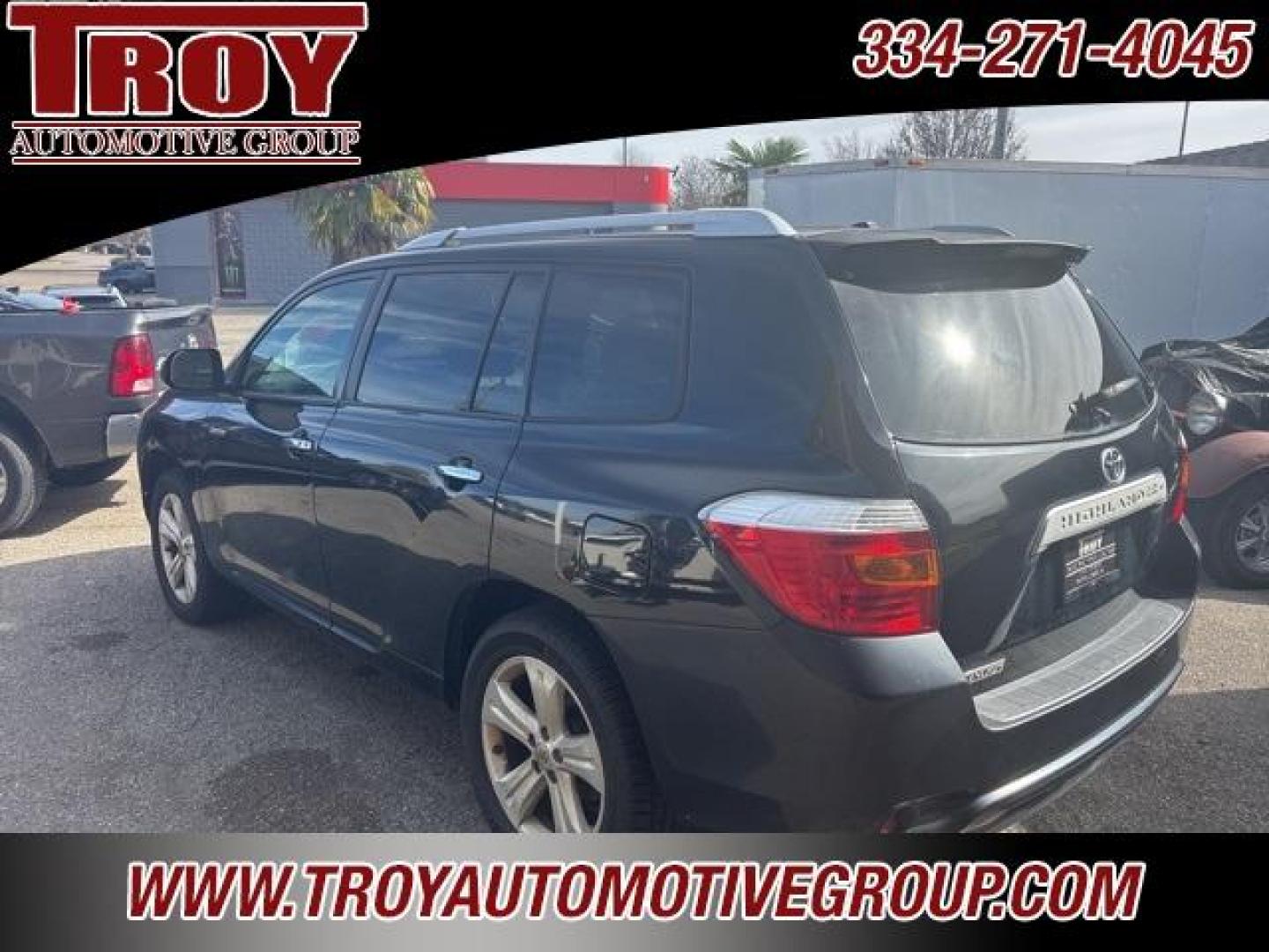 2010 Black /Sand Beige Toyota Highlander Limited (5TDYK3EH6AS) with an 3.5L V6 SMPI DOHC engine, Automatic transmission, located at 6812 Atlanta Hwy, Montgomery, AL, 36117, (334) 271-4045, 32.382118, -86.178673 - Recent Arrival!<br>Power Sunroof!!<br>jBL Premium Stereo!!<br>2nd Bucket Seats!!<br>3rd Seat!!<br>Heated Seats!!<br><br>Black 2010 Toyota Highlander Limited FWD 3.5L V6 SMPI DOHC 5-Speed Automatic with Overdrive<br><br>Financing Available---Top Value for Trades.<br><br><br>Awards:<br> * 2010 KBB.co - Photo#7
