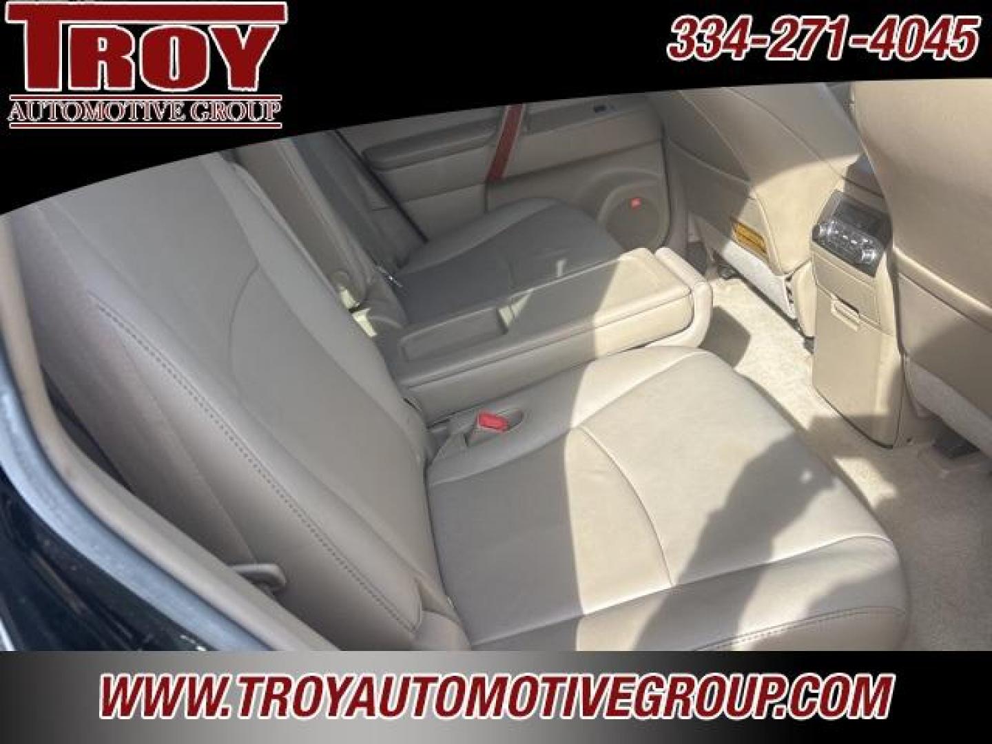 2010 Black /Sand Beige Toyota Highlander Limited (5TDYK3EH6AS) with an 3.5L V6 SMPI DOHC engine, Automatic transmission, located at 6812 Atlanta Hwy, Montgomery, AL, 36117, (334) 271-4045, 32.382118, -86.178673 - Recent Arrival!<br>Power Sunroof!!<br>jBL Premium Stereo!!<br>2nd Bucket Seats!!<br>3rd Seat!!<br>Heated Seats!!<br><br>Black 2010 Toyota Highlander Limited FWD 3.5L V6 SMPI DOHC 5-Speed Automatic with Overdrive<br><br>Financing Available---Top Value for Trades.<br><br><br>Awards:<br> * 2010 KBB.co - Photo#21