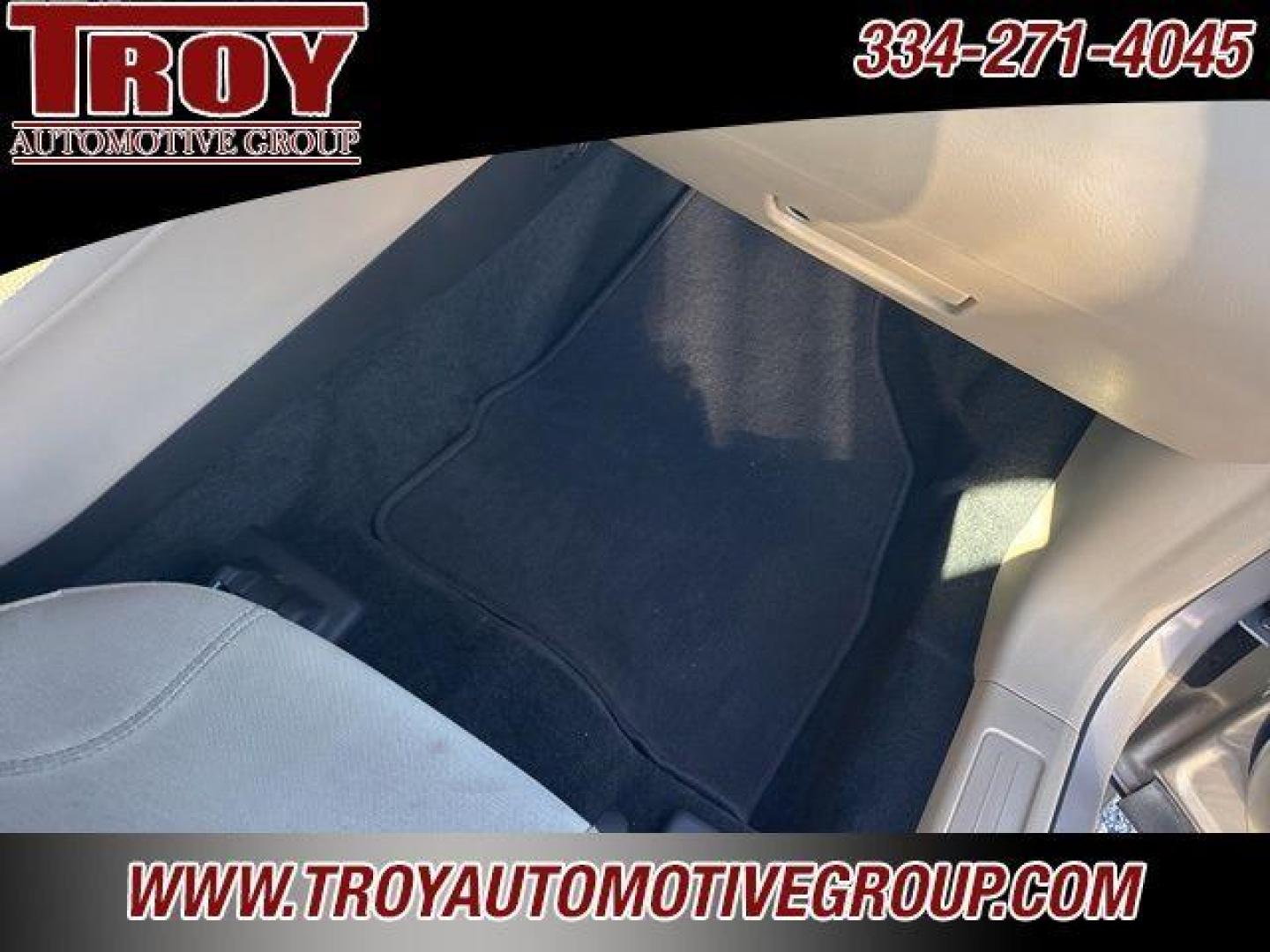 2017 White Gold Metallic /Dune Ford Taurus SE (1FAHP2D86HG) with an 3.5L 6-Cylinder SMPI Flex Fuel DOHC engine, Automatic transmission, located at 6812 Atlanta Hwy, Montgomery, AL, 36117, (334) 271-4045, 32.382118, -86.178673 - White Gold Metallic 2017 Ford Taurus SE FWD 3.5L 6-Cylinder SMPI Flex Fuel DOHC 6-Speed Automatic with Select-Shift<br><br>Financing Available---Top Value for Trades.<br><br>Odometer is 51448 miles below market average! 18/27 City/Highway MPG<br><br><br>Awards:<br> * 2017 KBB.com Brand Image Awards - Photo#25