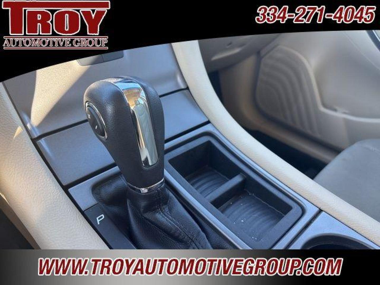 2017 White Gold Metallic /Dune Ford Taurus SE (1FAHP2D86HG) with an 3.5L 6-Cylinder SMPI Flex Fuel DOHC engine, Automatic transmission, located at 6812 Atlanta Hwy, Montgomery, AL, 36117, (334) 271-4045, 32.382118, -86.178673 - White Gold Metallic 2017 Ford Taurus SE FWD 3.5L 6-Cylinder SMPI Flex Fuel DOHC 6-Speed Automatic with Select-Shift<br><br>Financing Available---Top Value for Trades.<br><br>Odometer is 51448 miles below market average! 18/27 City/Highway MPG<br><br><br>Awards:<br> * 2017 KBB.com Brand Image Awards - Photo#38