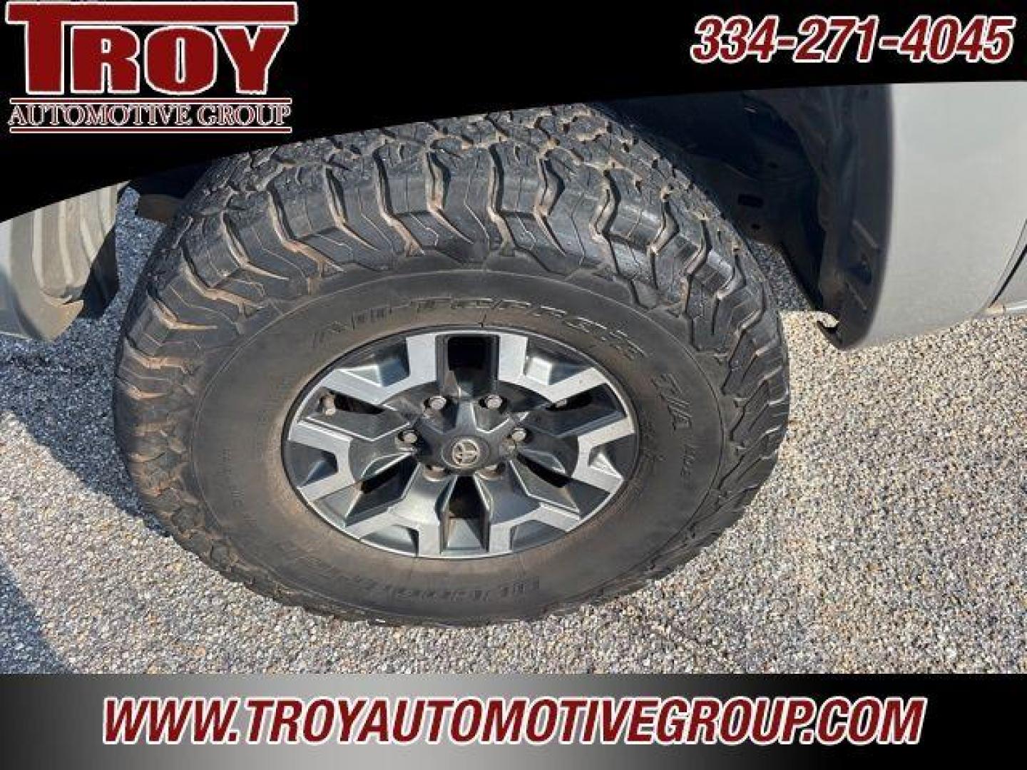 2009 Magnetic Gray Metallic /Graphite Toyota Tacoma PreRunner (3TMJU62N69M) with an 4.0L V6 SMPI DOHC engine, Automatic transmission, located at 6812 Atlanta Hwy, Montgomery, AL, 36117, (334) 271-4045, 32.382118, -86.178673 - Magnetic Gray Metallic 2009 Toyota Tacoma PreRunner RWD 4.0L V6 SMPI DOHC 5-Speed Automatic with Overdrive<br><br>Financing Available---Top Value for Trades.<br><br><br>Awards:<br> * 2009 KBB.com Best Resale Value Awards * 2009 KBB.com Brand Image Awards<br><br>Reviews:<br> * If youre looking fo - Photo#18