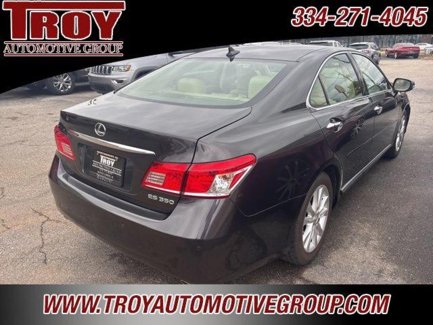 2011 Smoky Granite Mica /Light Gray Lexus ES 350 (JTHBK1EG6B2) with an 3.5L V6 DOHC Dual VVT-i 24V engine, Automatic transmission, located at 6812 Atlanta Hwy, Montgomery, AL, 36117, (334) 271-4045, 32.382118, -86.178673 - Navigation!!<br>Rear Sunshade!!<br>2-Master Remote Entry Keys!! - Photo#6