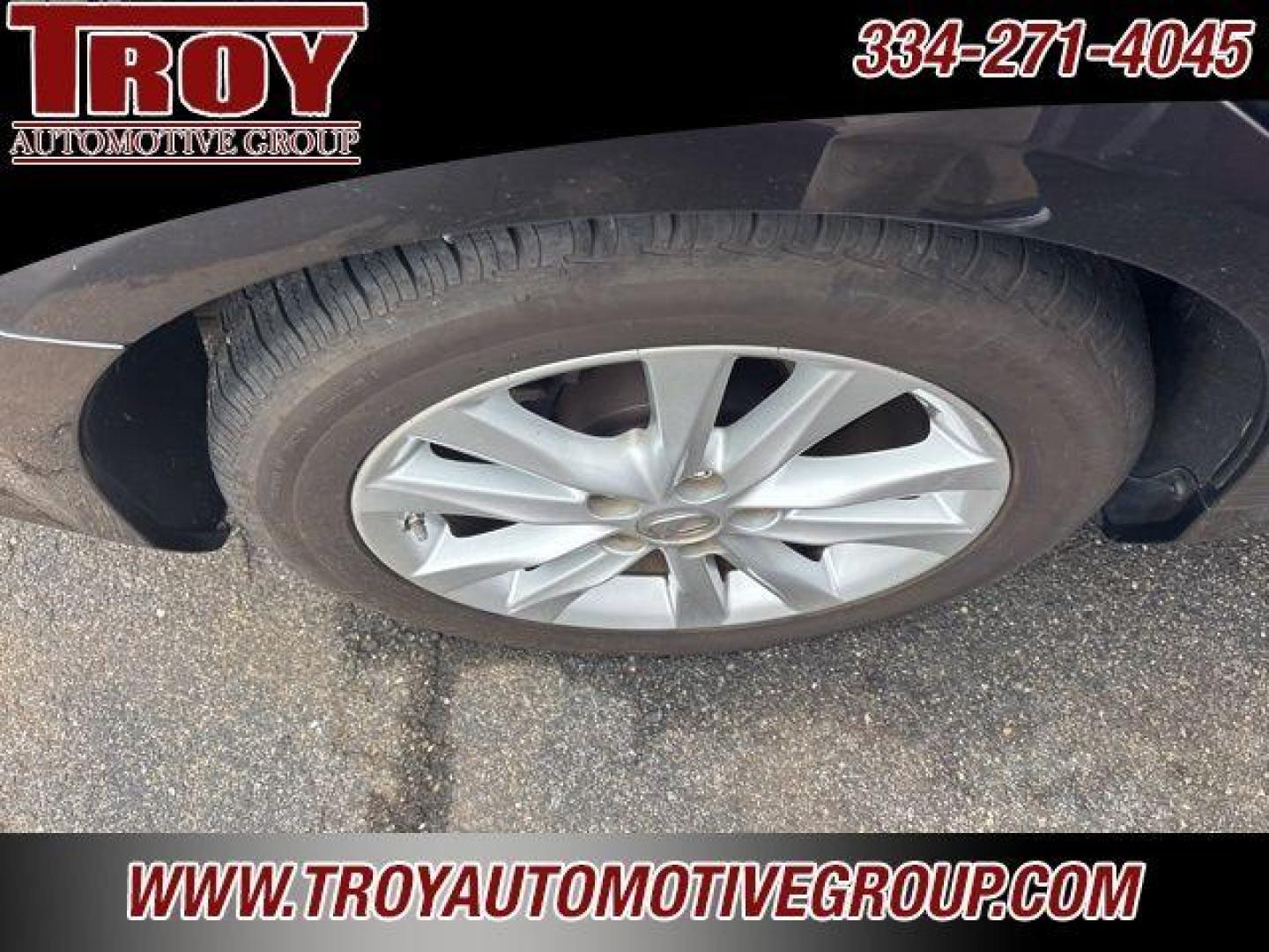 2011 Smoky Granite Mica /Light Gray Lexus ES 350 (JTHBK1EG6B2) with an 3.5L V6 DOHC Dual VVT-i 24V engine, Automatic transmission, located at 6812 Atlanta Hwy, Montgomery, AL, 36117, (334) 271-4045, 32.382118, -86.178673 - Navigation!!<br>Rear Sunshade!!<br>2-Master Remote Entry Keys!! - Photo#9