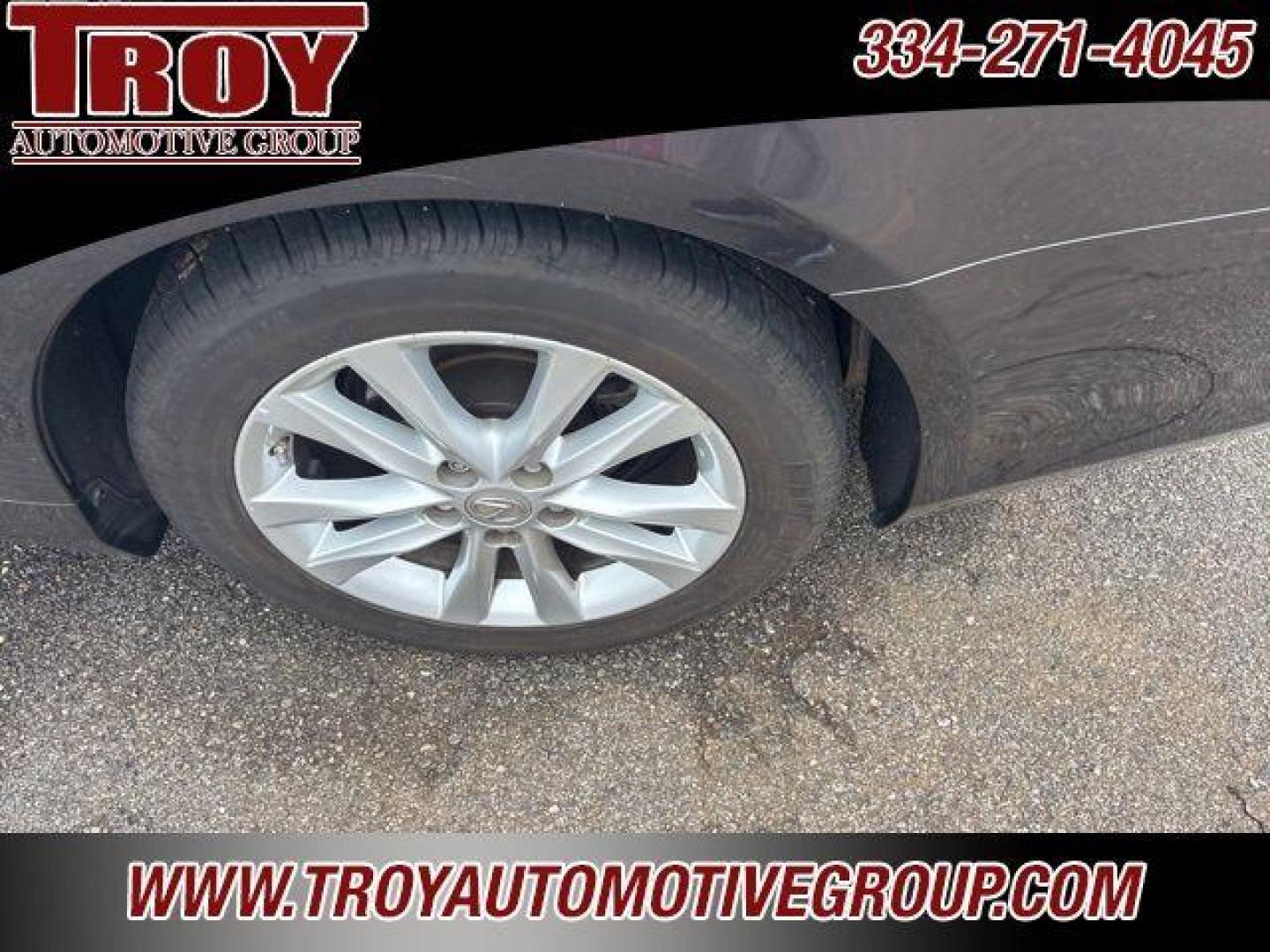 2011 Smoky Granite Mica /Light Gray Lexus ES 350 (JTHBK1EG6B2) with an 3.5L V6 DOHC Dual VVT-i 24V engine, Automatic transmission, located at 6812 Atlanta Hwy, Montgomery, AL, 36117, (334) 271-4045, 32.382118, -86.178673 - Navigation!!<br>Rear Sunshade!!<br>2-Master Remote Entry Keys!! - Photo#10