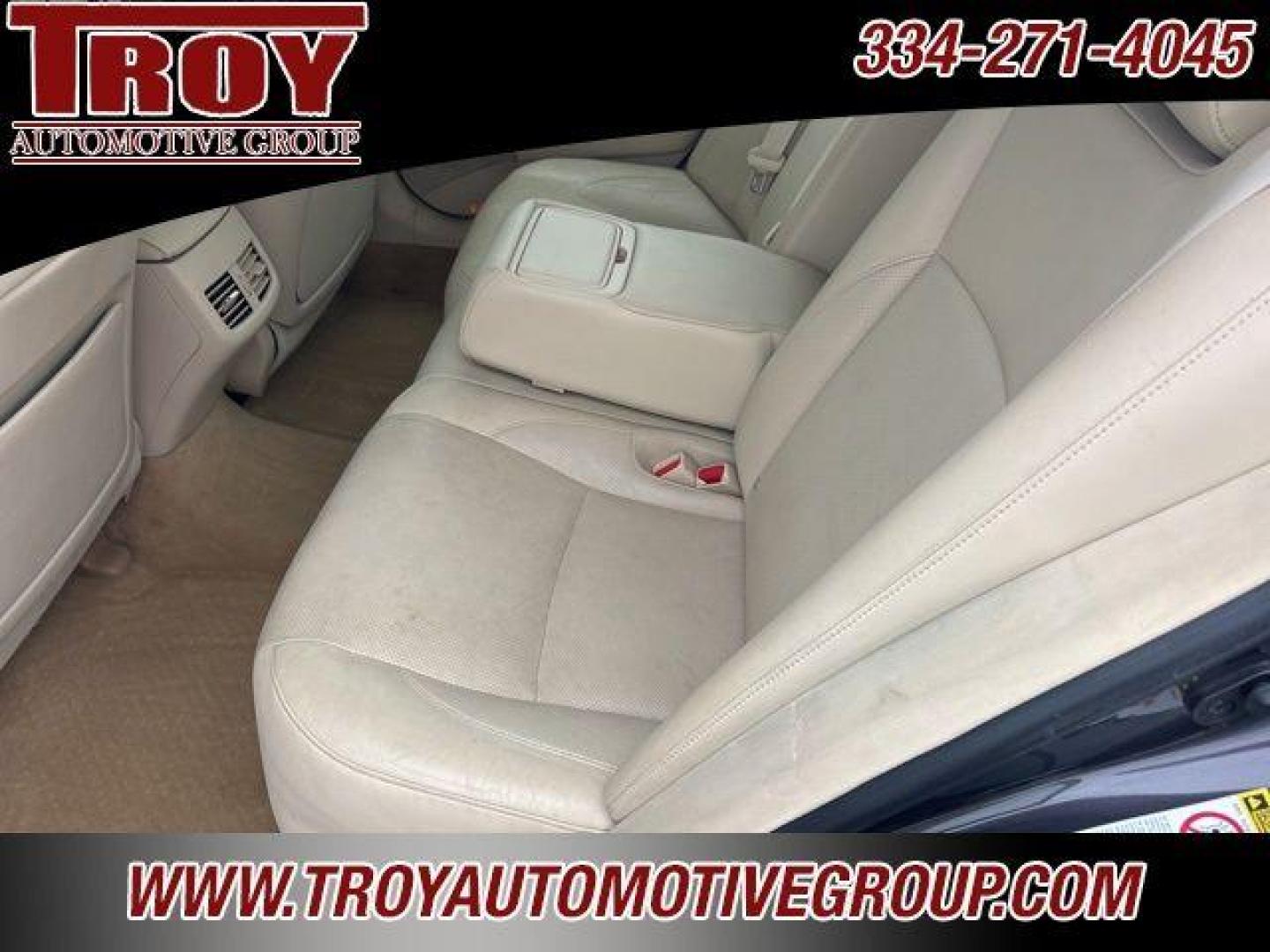 2011 Smoky Granite Mica /Light Gray Lexus ES 350 (JTHBK1EG6B2) with an 3.5L V6 DOHC Dual VVT-i 24V engine, Automatic transmission, located at 6812 Atlanta Hwy, Montgomery, AL, 36117, (334) 271-4045, 32.382118, -86.178673 - Navigation!!<br>Rear Sunshade!!<br>2-Master Remote Entry Keys!! - Photo#12
