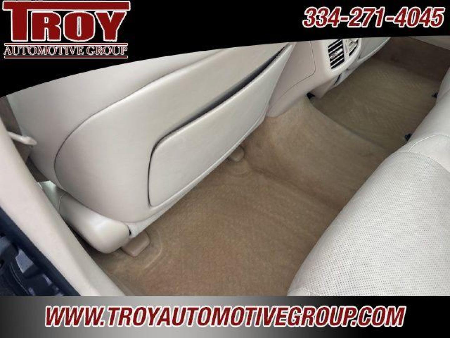 2011 Smoky Granite Mica /Light Gray Lexus ES 350 (JTHBK1EG6B2) with an 3.5L V6 DOHC Dual VVT-i 24V engine, Automatic transmission, located at 6812 Atlanta Hwy, Montgomery, AL, 36117, (334) 271-4045, 32.382118, -86.178673 - Navigation!!<br>Rear Sunshade!!<br>2-Master Remote Entry Keys!! - Photo#14