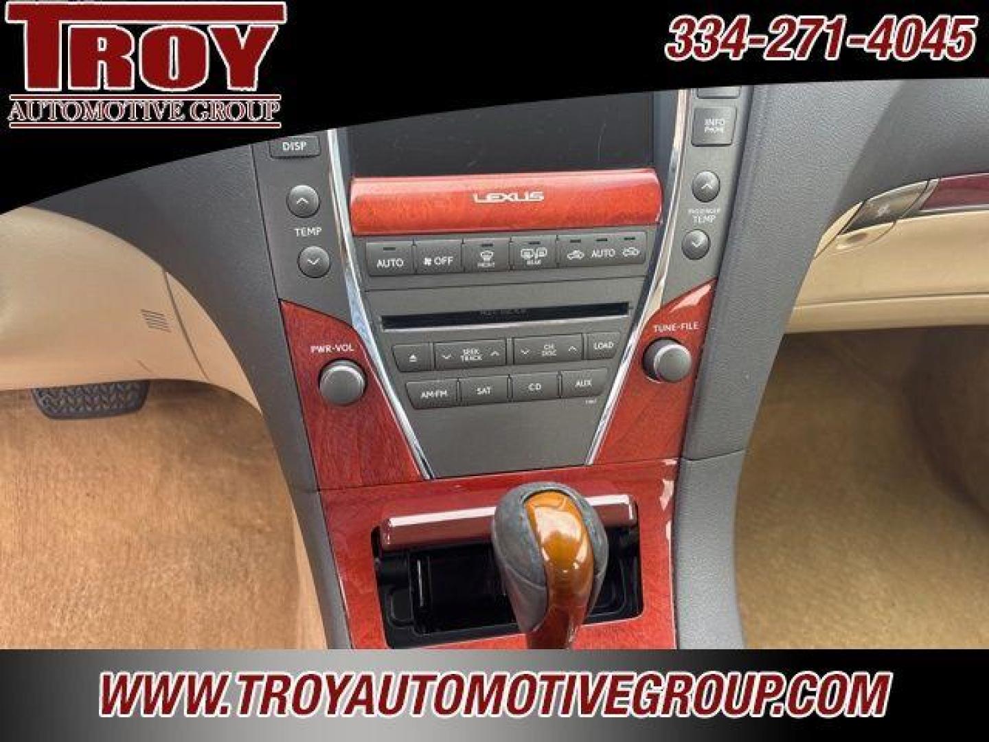 2011 Smoky Granite Mica /Light Gray Lexus ES 350 (JTHBK1EG6B2) with an 3.5L V6 DOHC Dual VVT-i 24V engine, Automatic transmission, located at 6812 Atlanta Hwy, Montgomery, AL, 36117, (334) 271-4045, 32.382118, -86.178673 - Navigation!!<br>Rear Sunshade!!<br>2-Master Remote Entry Keys!! - Photo#20