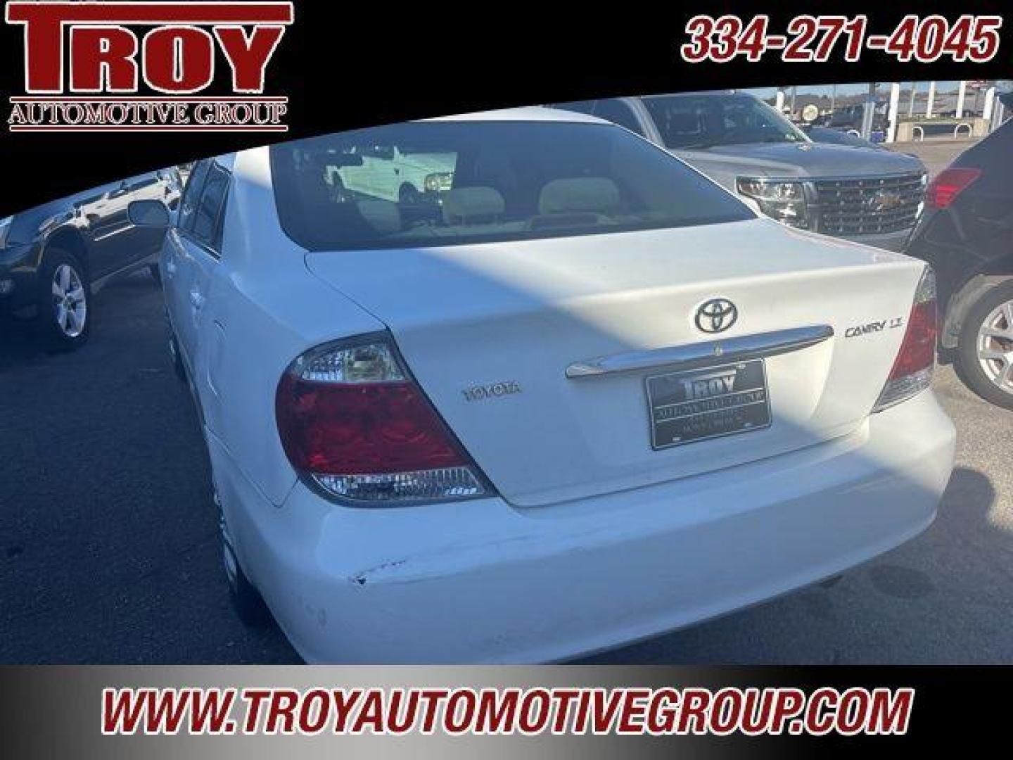 2005 Super White /Taupe Toyota Camry (4T1BE32K95U) with an 2.4L I4 SMPI DOHC engine, Automatic transmission, located at 6812 Atlanta Hwy, Montgomery, AL, 36117, (334) 271-4045, 32.382118, -86.178673 - Photo#5