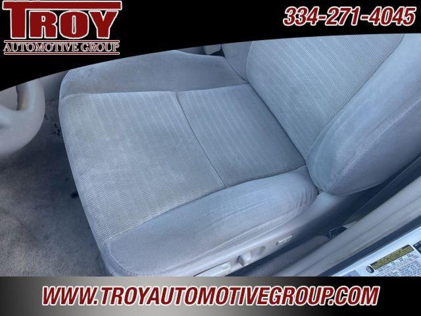 2005 Super White /Taupe Toyota Camry (4T1BE32K95U) with an 2.4L I4 SMPI DOHC engine, Automatic transmission, located at 6812 Atlanta Hwy, Montgomery, AL, 36117, (334) 271-4045, 32.382118, -86.178673 - Photo#16