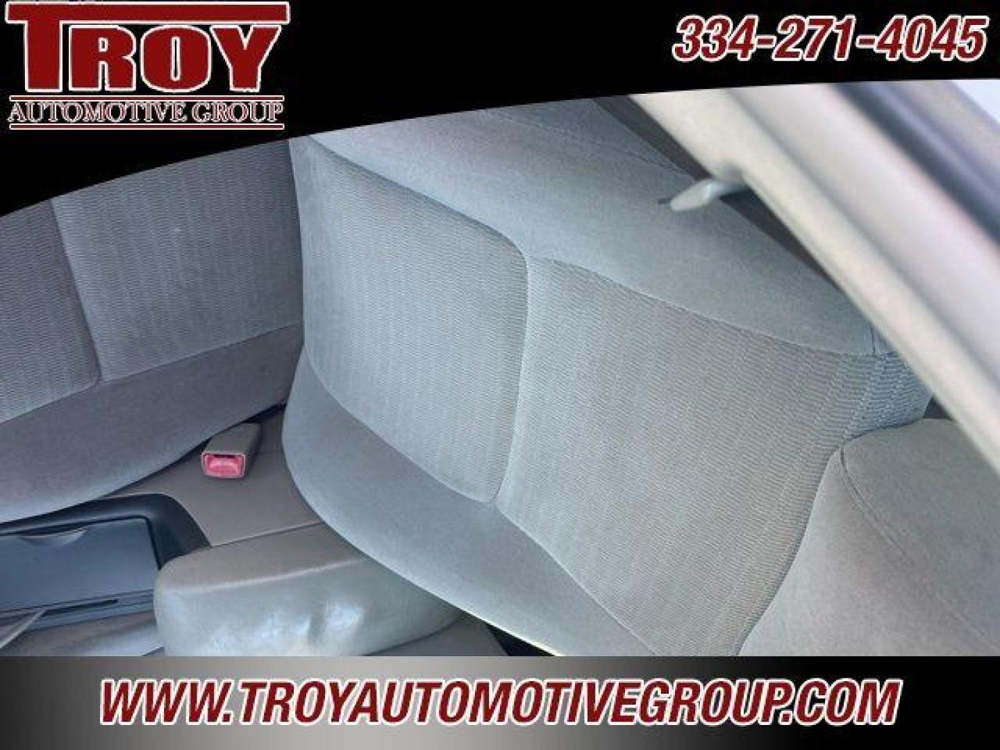 2005 Super White /Taupe Toyota Camry (4T1BE32K95U) with an 2.4L I4 SMPI DOHC engine, Automatic transmission, located at 6812 Atlanta Hwy, Montgomery, AL, 36117, (334) 271-4045, 32.382118, -86.178673 - Photo#22