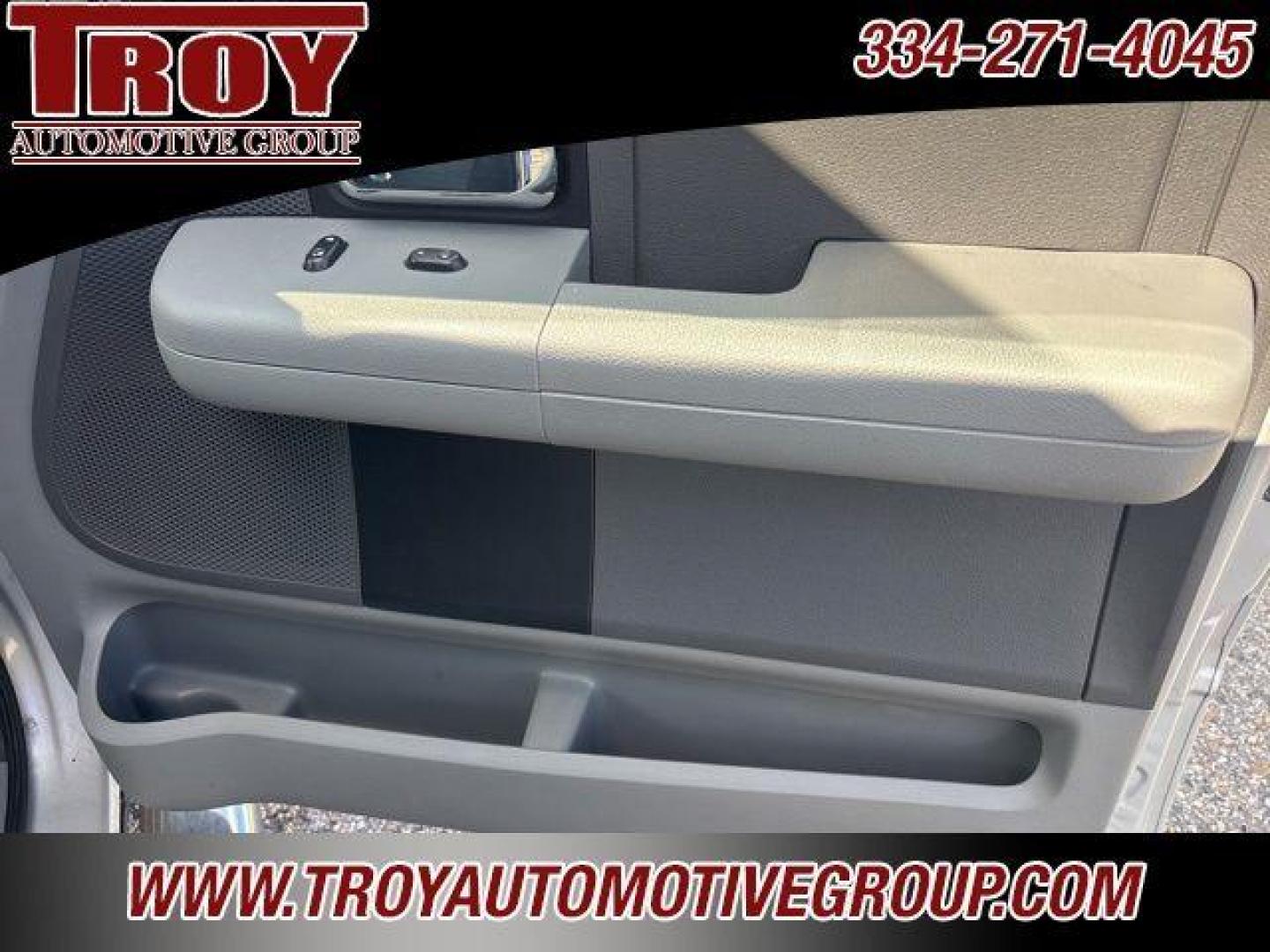 2007 Silver Clearcoat Metallic /Medium Flint Ford F-150 (1FTRW12W87K) with an 4.6L V8 EFI engine, Automatic transmission, located at 6812 Atlanta Hwy, Montgomery, AL, 36117, (334) 271-4045, 32.382118, -86.178673 - Alloy wheels!!<br>Tow Package!!<br>Excellent Condition!! - Photo#28