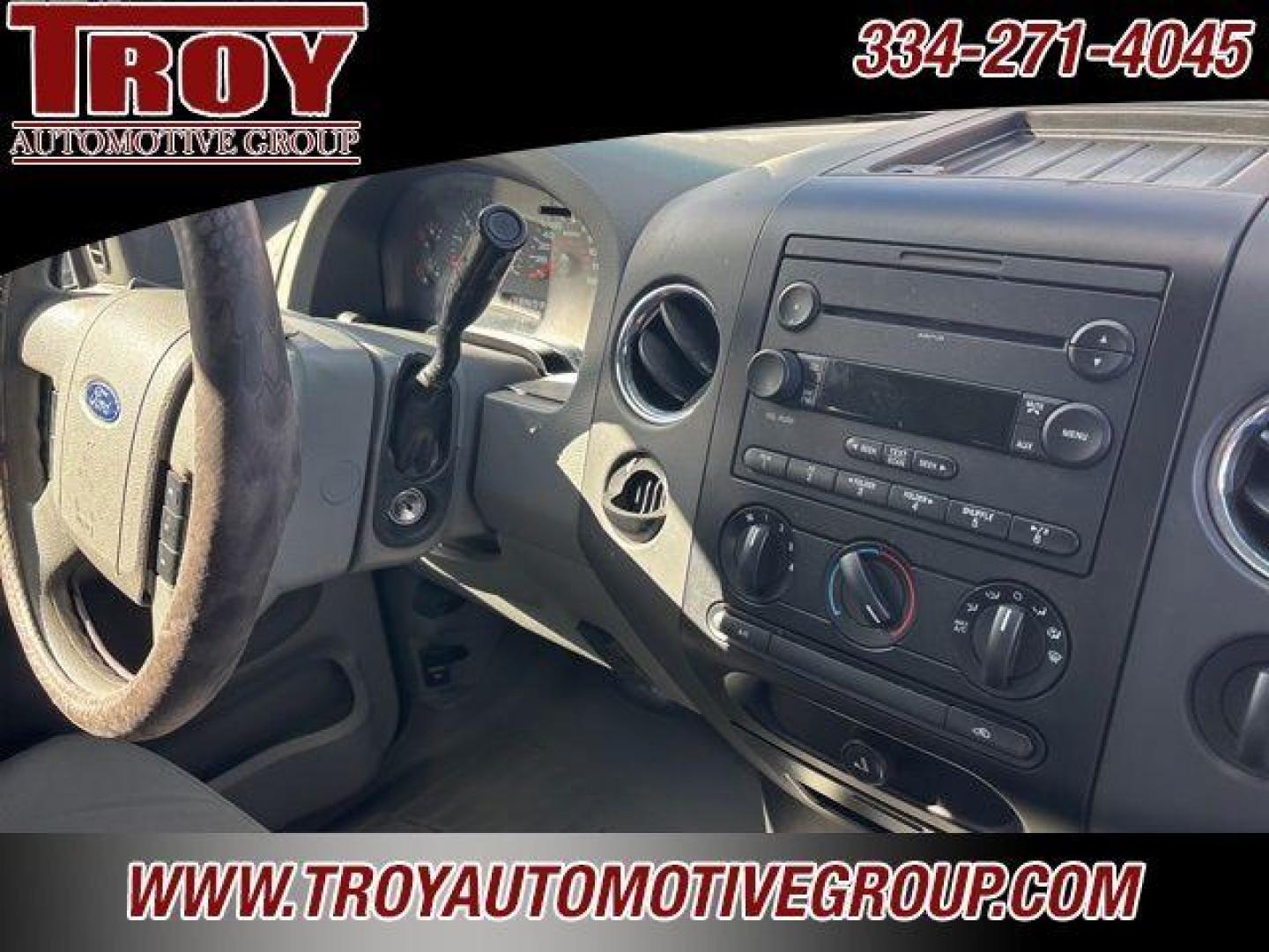 2007 Silver Clearcoat Metallic /Medium Flint Ford F-150 (1FTRW12W87K) with an 4.6L V8 EFI engine, Automatic transmission, located at 6812 Atlanta Hwy, Montgomery, AL, 36117, (334) 271-4045, 32.382118, -86.178673 - Alloy wheels!!<br>Tow Package!!<br>Excellent Condition!! - Photo#31