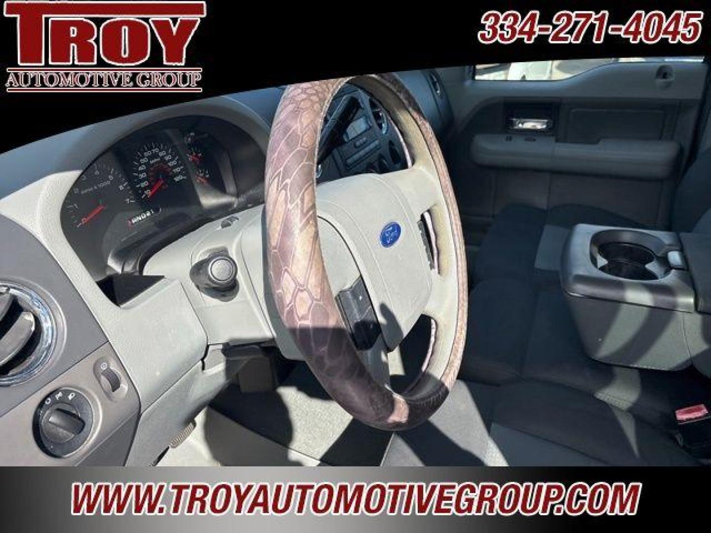 2007 Silver Clearcoat Metallic /Medium Flint Ford F-150 (1FTRW12W87K) with an 4.6L V8 EFI engine, Automatic transmission, located at 6812 Atlanta Hwy, Montgomery, AL, 36117, (334) 271-4045, 32.382118, -86.178673 - Alloy wheels!!<br>Tow Package!!<br>Excellent Condition!! - Photo#35