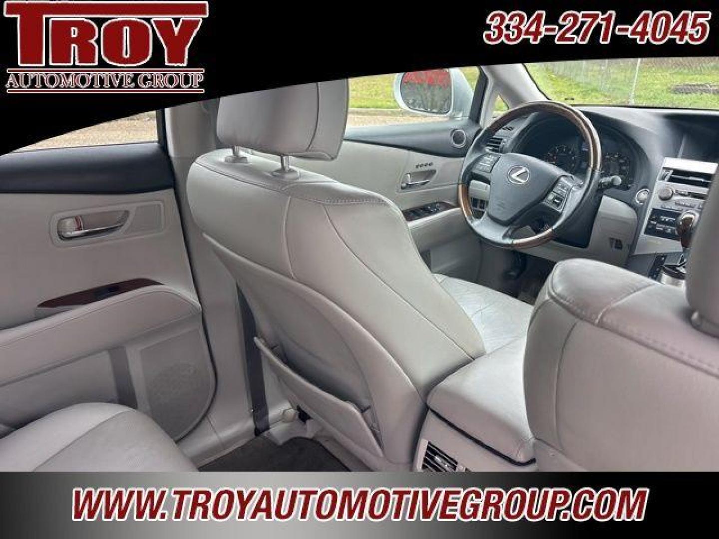 2010 Silver /Light Gray Lexus RX 350 (2T2ZK1BA8AC) with an 3.5L 6-Cylinder DOHC VVT-i 24V engine, Automatic transmission, located at 6812 Atlanta Hwy, Montgomery, AL, 36117, (334) 271-4045, 32.382118, -86.178673 - Photo#22