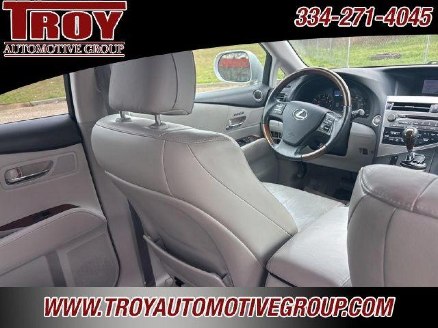 2010 Silver /Light Gray Lexus RX 350 (2T2ZK1BA8AC) with an 3.5L 6-Cylinder DOHC VVT-i 24V engine, Automatic transmission, located at 6812 Atlanta Hwy, Montgomery, AL, 36117, (334) 271-4045, 32.382118, -86.178673 - Photo#24