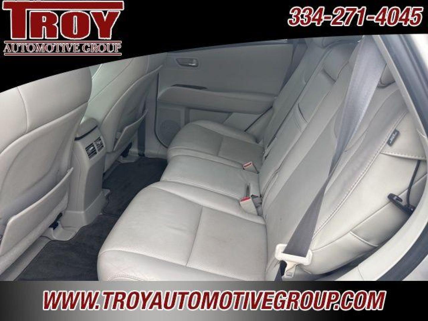 2010 Silver /Light Gray Lexus RX 350 (2T2ZK1BA8AC) with an 3.5L 6-Cylinder DOHC VVT-i 24V engine, Automatic transmission, located at 6812 Atlanta Hwy, Montgomery, AL, 36117, (334) 271-4045, 32.382118, -86.178673 - Photo#31
