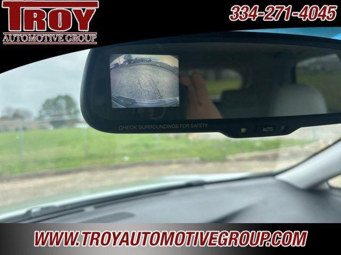 2010 Silver /Light Gray Lexus RX 350 (2T2ZK1BA8AC) with an 3.5L 6-Cylinder DOHC VVT-i 24V engine, Automatic transmission, located at 6812 Atlanta Hwy, Montgomery, AL, 36117, (334) 271-4045, 32.382118, -86.178673 - Photo#41