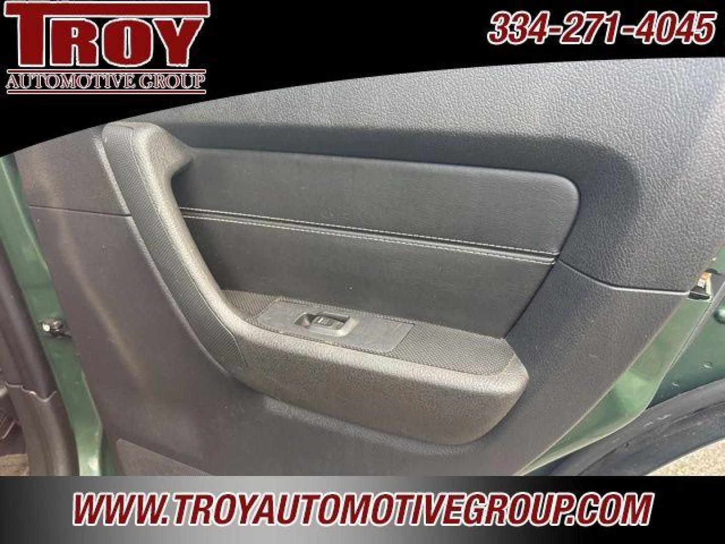 2006 Shadow Green Metallic /Ebony Hummer H3 Base (5GTDN136168) with an 3.5L 5-Cylinder MPI DOHC engine, Automatic transmission, located at 6812 Atlanta Hwy, Montgomery, AL, 36117, (334) 271-4045, 32.382118, -86.178673 - Power Sunroof!!<br>Leather!!<br>Chrome Package!!<br>Step Bars!!<br>Shadow Green Metallic 2006 Hummer H3 4WD 3.5L 5-Cylinder MPI DOHC 4-Speed Automatic with Overdrive<br><br>Financing Available---Top Value for Trades. - Photo#22