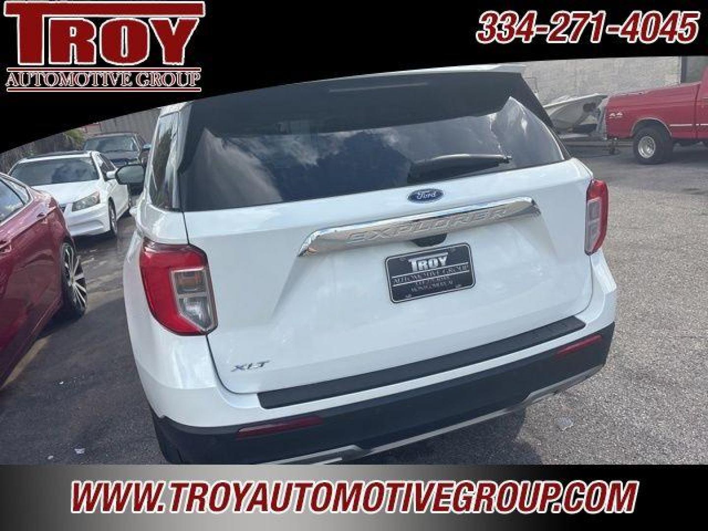 2020 White /Sandstone Ford Explorer XLT (1FMSK7DH1LG) with an 2.3L EcoBoost I-4 engine, Automatic transmission, located at 6812 Atlanta Hwy, Montgomery, AL, 36117, (334) 271-4045, 32.382118, -86.178673 - Photo#6