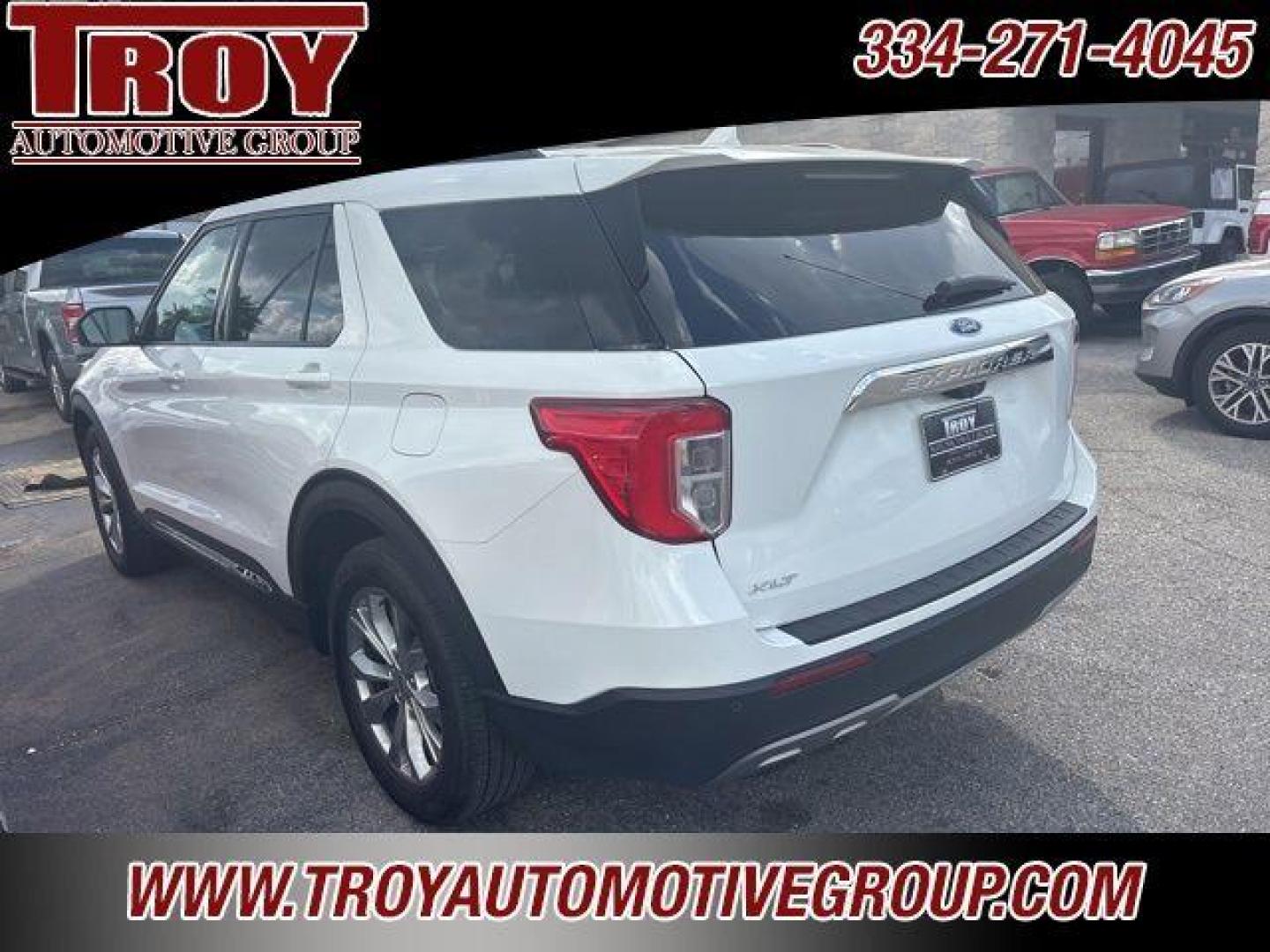 2020 White /Sandstone Ford Explorer XLT (1FMSK7DH1LG) with an 2.3L EcoBoost I-4 engine, Automatic transmission, located at 6812 Atlanta Hwy, Montgomery, AL, 36117, (334) 271-4045, 32.382118, -86.178673 - Photo#7
