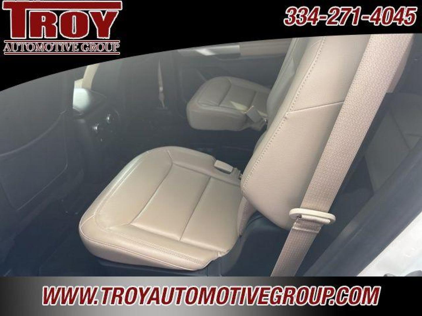 2020 White /Sandstone Ford Explorer XLT (1FMSK7DH1LG) with an 2.3L EcoBoost I-4 engine, Automatic transmission, located at 6812 Atlanta Hwy, Montgomery, AL, 36117, (334) 271-4045, 32.382118, -86.178673 - Photo#28