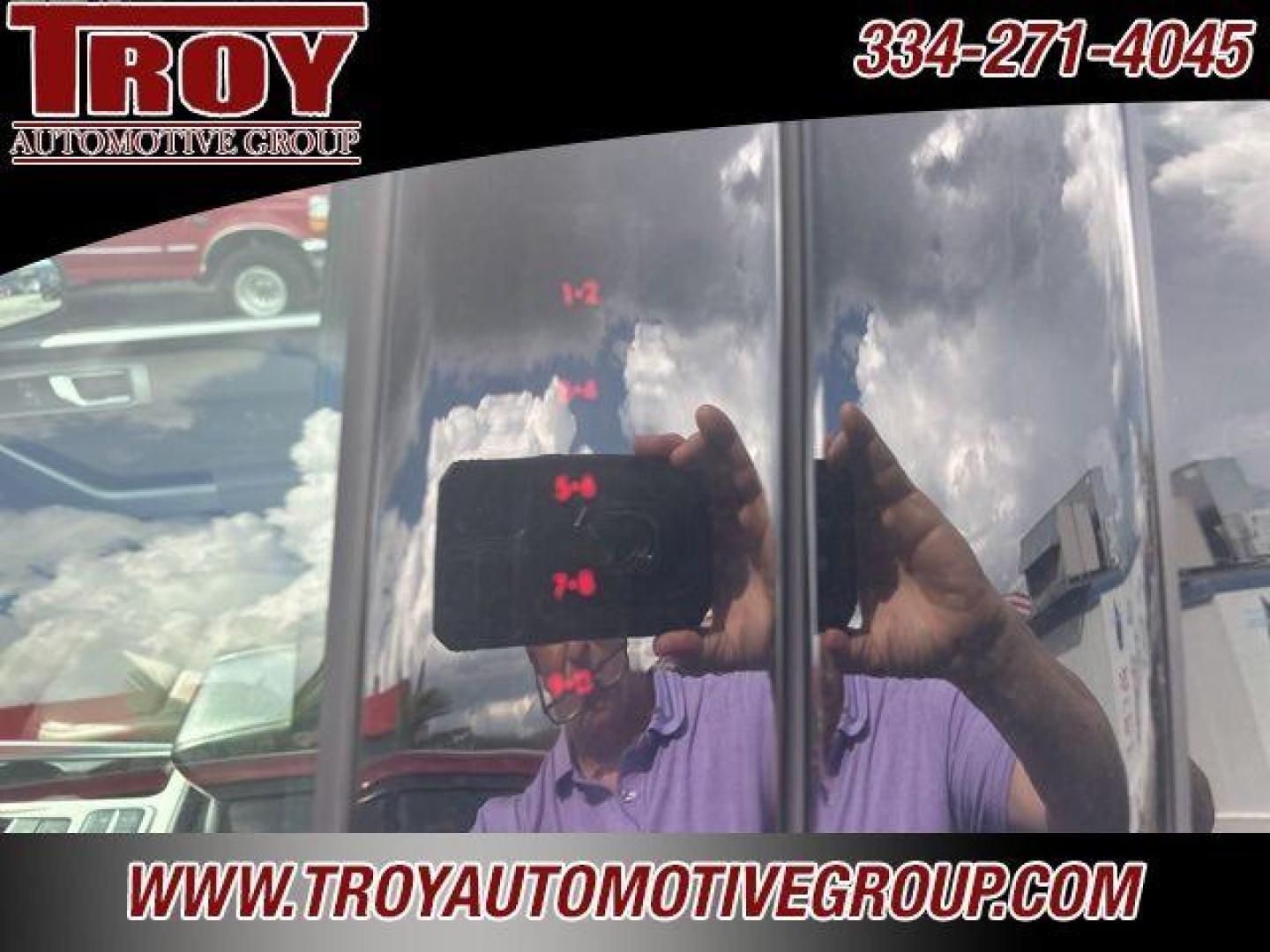 2020 White /Sandstone Ford Explorer XLT (1FMSK7DH1LG) with an 2.3L EcoBoost I-4 engine, Automatic transmission, located at 6812 Atlanta Hwy, Montgomery, AL, 36117, (334) 271-4045, 32.382118, -86.178673 - Photo#30