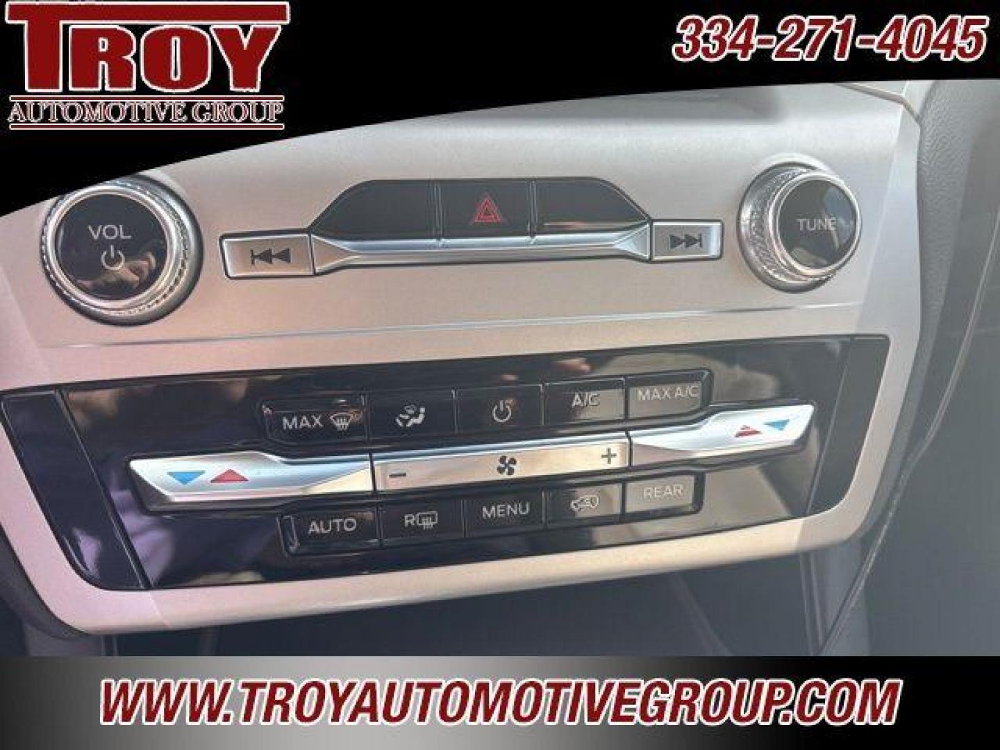 2020 White /Sandstone Ford Explorer XLT (1FMSK7DH1LG) with an 2.3L EcoBoost I-4 engine, Automatic transmission, located at 6812 Atlanta Hwy, Montgomery, AL, 36117, (334) 271-4045, 32.382118, -86.178673 - Photo#35