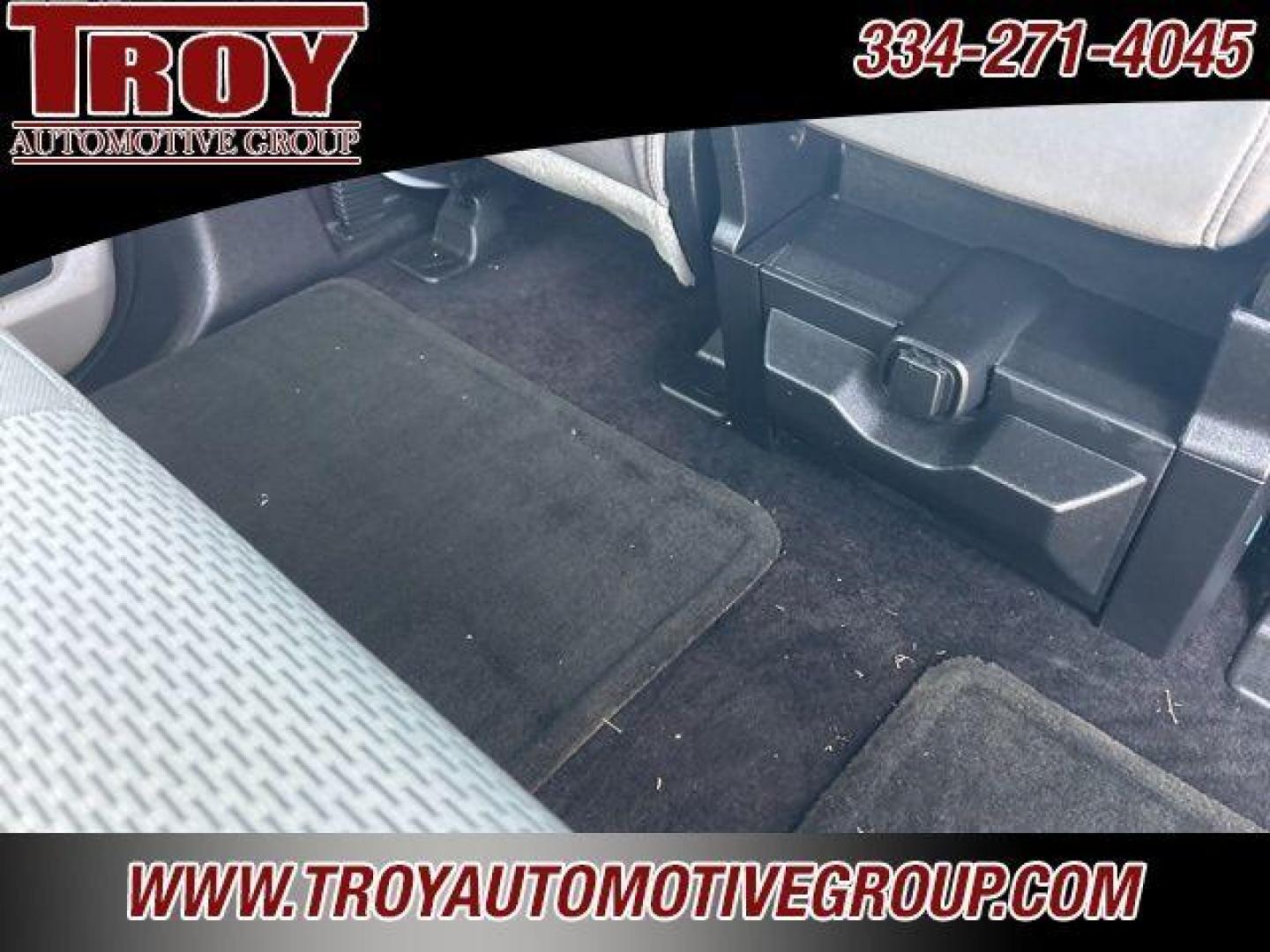 2016 Oxford White /Gray Ford F-150 XLT (1FTEW1EP9GK) with an 2.7L V6 EcoBoost engine, Automatic transmission, located at 6812 Atlanta Hwy, Montgomery, AL, 36117, (334) 271-4045, 32.382118, -86.178673 - Dual Power Front Seats!!<br>FX4 Package!!<br>Heated Seats!!<br>Tow Package!!<br>Remote Start!! - Photo#31