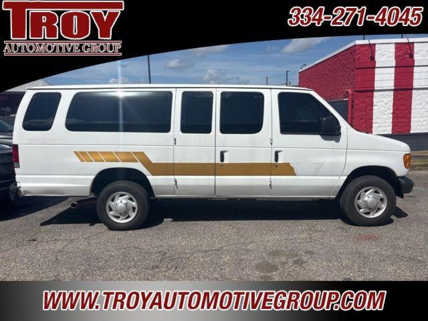2007 Oxford White Clearcoat /Medium Flint Ford E-350SD (1FBSS31L67D) with an 5.4L V8 EFI engine, Automatic transmission, located at 6812 Atlanta Hwy, Montgomery, AL, 36117, (334) 271-4045, 32.382118, -86.178673 - White 2007 Ford E-350SD RWD 5.4L V8 EFI 4-Speed Automatic with Overdrive<br><br>Financing Available---Top Value for Trades. - Photo#1