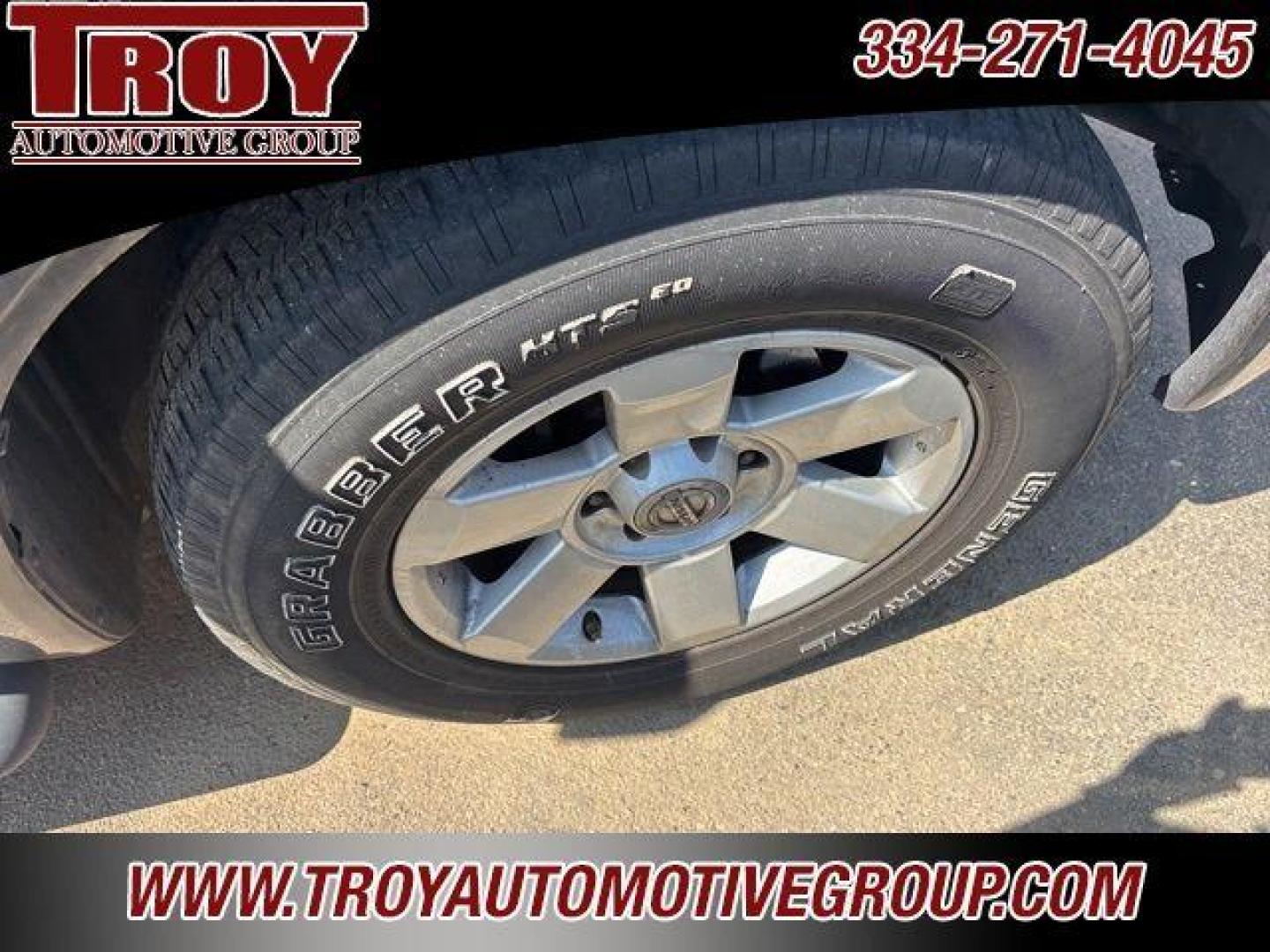 2004 Smoke /Graphite Nissan Titan LE (1N6AA07A74N) with an 5.6L V8 SMPI DOHC engine, Automatic transmission, located at 6812 Atlanta Hwy, Montgomery, AL, 36117, (334) 271-4045, 32.382118, -86.178673 - Leather Interior!!<br>Power Sunroof!!<br>Tow Package!! - Photo#9