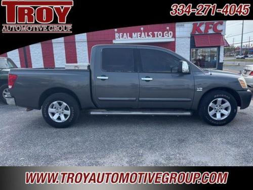 2004 Nissan Titan LE