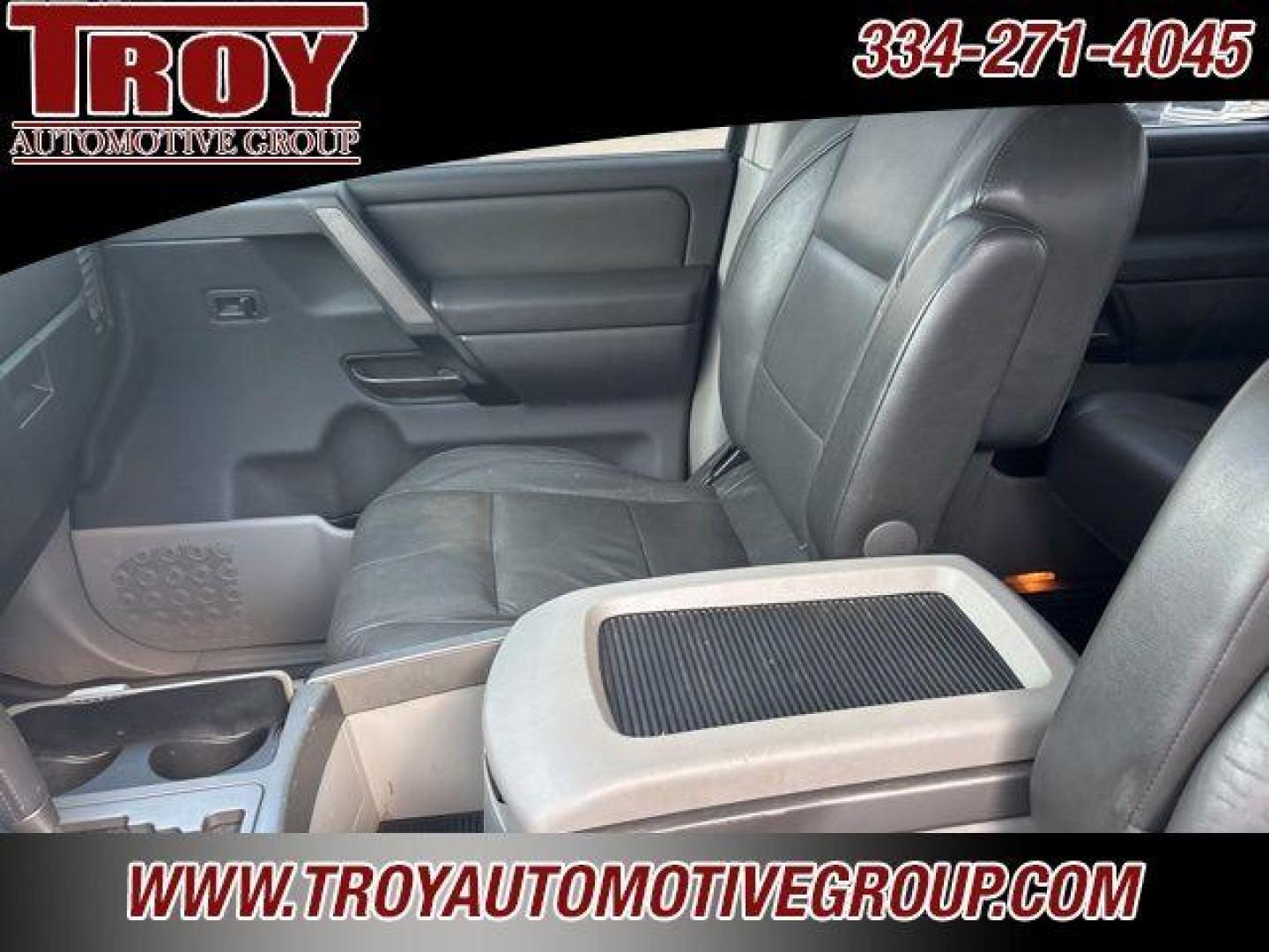 2004 Smoke /Graphite Nissan Titan LE (1N6AA07A74N) with an 5.6L V8 SMPI DOHC engine, Automatic transmission, located at 6812 Atlanta Hwy, Montgomery, AL, 36117, (334) 271-4045, 32.382118, -86.178673 - Leather Interior!!<br>Power Sunroof!!<br>Tow Package!! - Photo#49