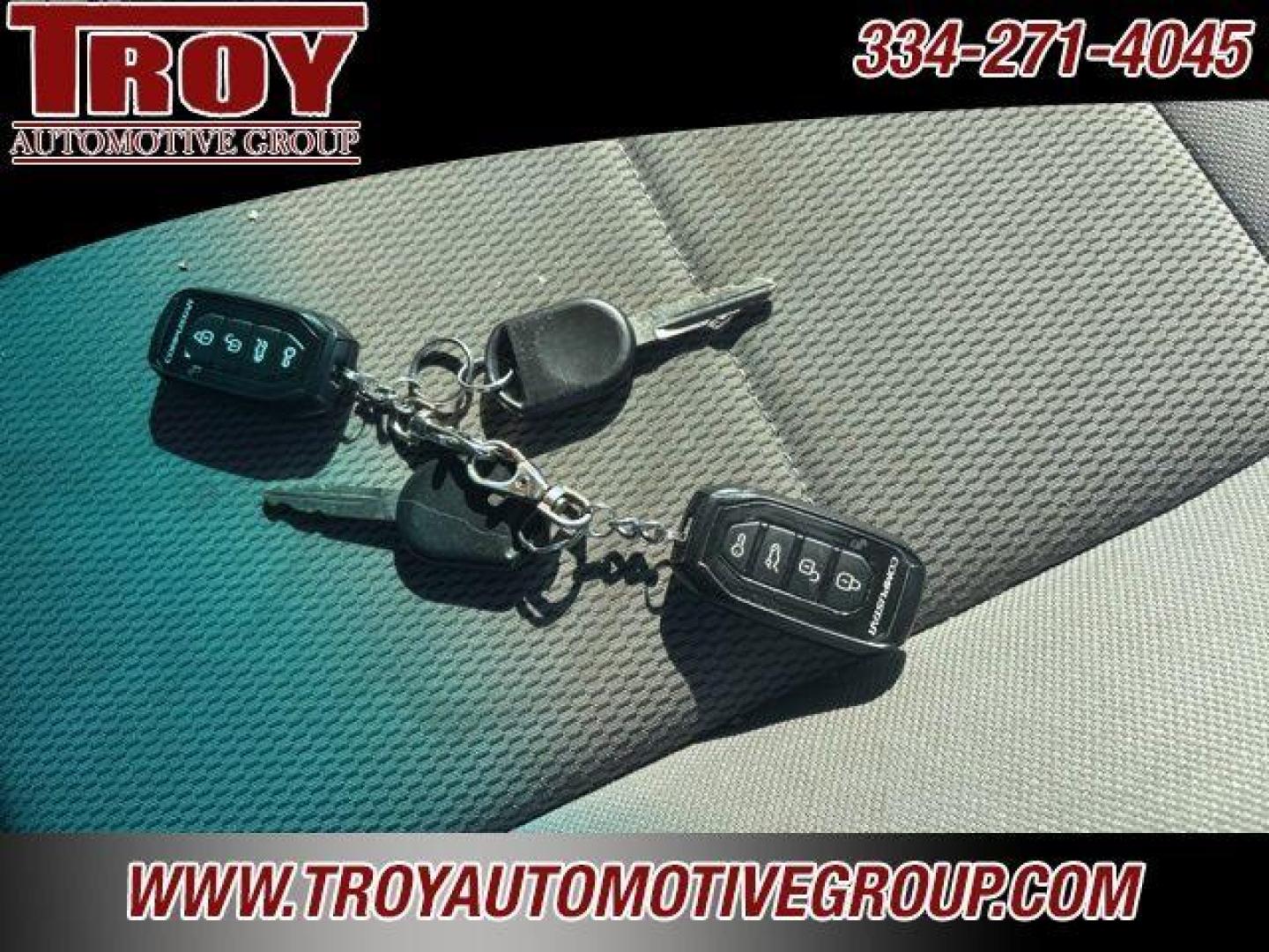 2006 Gray /Medium Flint Ford F-150 (1FTPX14V16N) with an 5.4L V8 EFI 24V FFV engine, Automatic transmission, located at 6812 Atlanta Hwy, Montgomery, AL, 36117, (334) 271-4045, 32.382118, -86.178673 - Recent Arrival!<br><br>Gray 2006 Ford F-150 4WD 5.4L V8 EFI 24V FFV 4-Speed Automatic with Overdrive<br><br>Financing Available---Top Value for Trades. - Photo#20