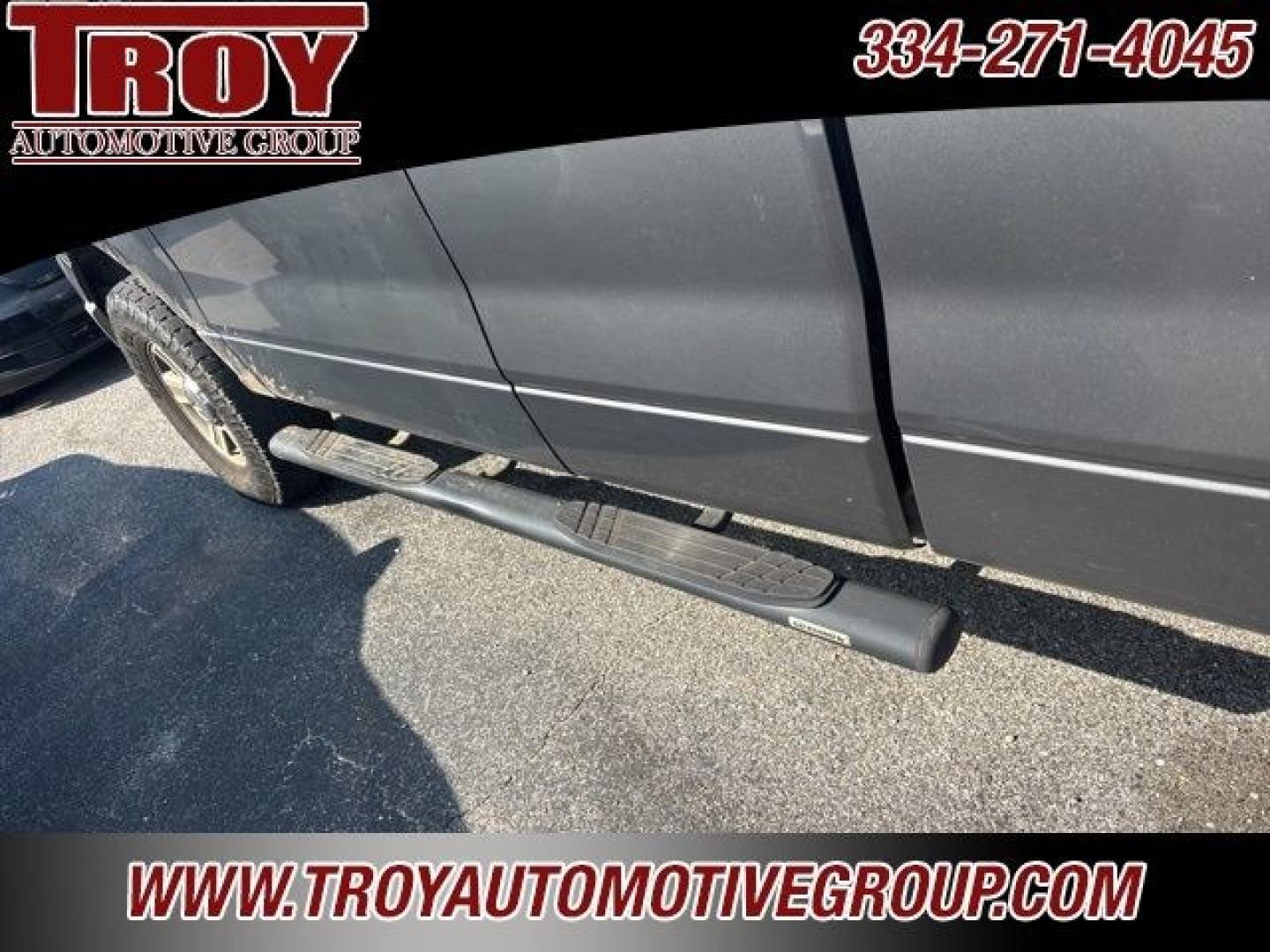 2006 Gray /Medium Flint Ford F-150 (1FTPX14V16N) with an 5.4L V8 EFI 24V FFV engine, Automatic transmission, located at 6812 Atlanta Hwy, Montgomery, AL, 36117, (334) 271-4045, 32.382118, -86.178673 - Priced below KBB Fair Purchase Price!<br><br>Gray 2006 Ford F-150 4WD 5.4L V8 EFI 24V FFV 4-Speed Automatic with Overdrive<br><br>Financing Available---Top Value for Trades.- Photo#10