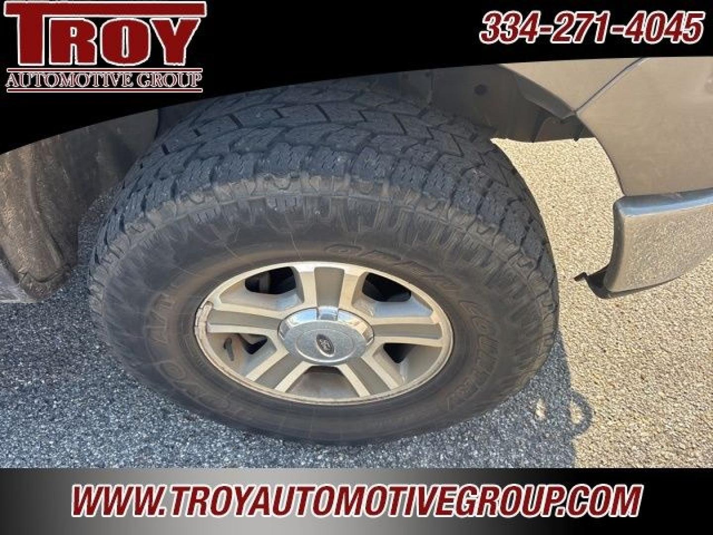 2006 Gray /Medium Flint Ford F-150 (1FTPX14V16N) with an 5.4L V8 EFI 24V FFV engine, Automatic transmission, located at 6812 Atlanta Hwy, Montgomery, AL, 36117, (334) 271-4045, 32.382118, -86.178673 - Priced below KBB Fair Purchase Price!<br><br>Gray 2006 Ford F-150 4WD 5.4L V8 EFI 24V FFV 4-Speed Automatic with Overdrive<br><br>Financing Available---Top Value for Trades.- Photo#14