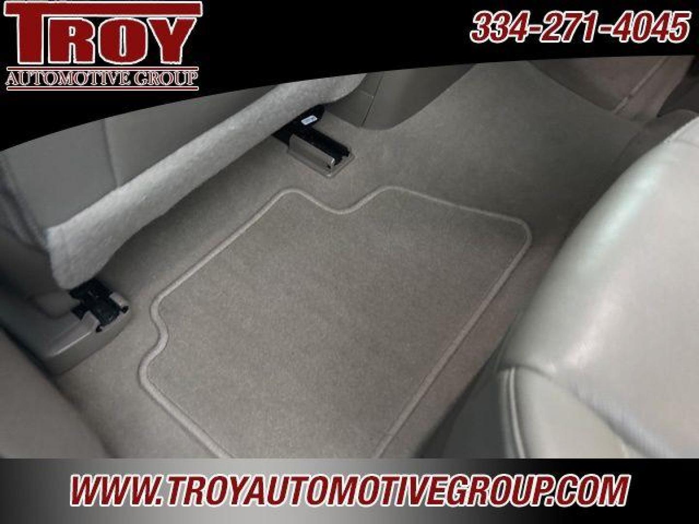 2019 Iridescent Pearl Tricoat /Cocoa/Dune Chevrolet Tahoe Premier (1GNSCCKC8KR) with an EcoTec3 5.3L V8 engine, Automatic transmission, located at 6812 Atlanta Hwy, Montgomery, AL, 36117, (334) 271-4045, 32.382118, -86.178673 - 1-Owner-Meticulously Maintained!<br>Like New Inside and Out!!<br>Premium 22 Wheels w/New Michelin Tires!!<br>Power Sunroof!!<br>Entertainment Package!!<br>2nd Row Bucket Seats!!<br>Max Tow Package!!<br>Heated/Cooled Seats!!<br>2-Master Remote Start Keys!<br>Just Serviced!! - Photo#17