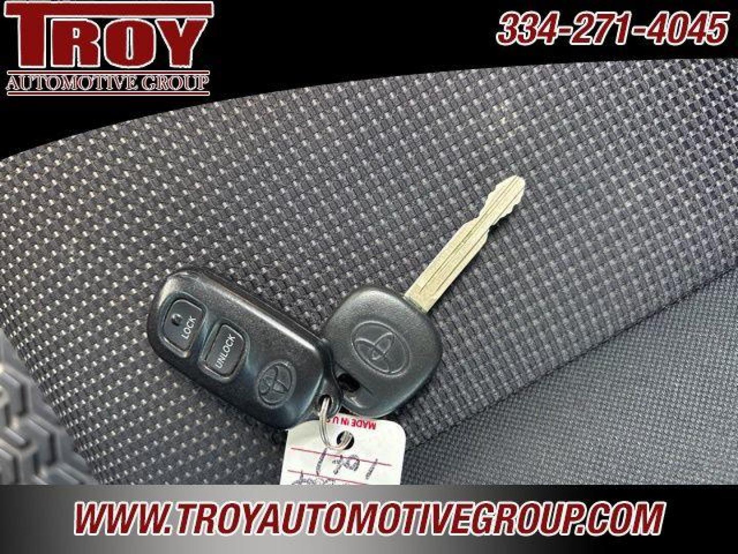 2008 Brick /Dark Charcoal Toyota FJ Cruiser Base (JTEZU11FX8K) with an 4.0L V6 DOHC VVT-i 24V engine, Automatic transmission, located at 6812 Atlanta Hwy, Montgomery, AL, 36117, (334) 271-4045, 32.382118, -86.178673 - Brick 2008 Toyota FJ Cruiser RWD 4.0L V6 DOHC VVT-i 24V 5-Speed Automatic<br><br>Financing Available---Top Value for Trades.<br><br><br>Awards:<br> * 2008 KBB.com Brand Image Awards<br><br>Reviews:<br> * Whether youre drawn to it as a comfortable and versatile daily driver, a weekend off-roader or - Photo#17