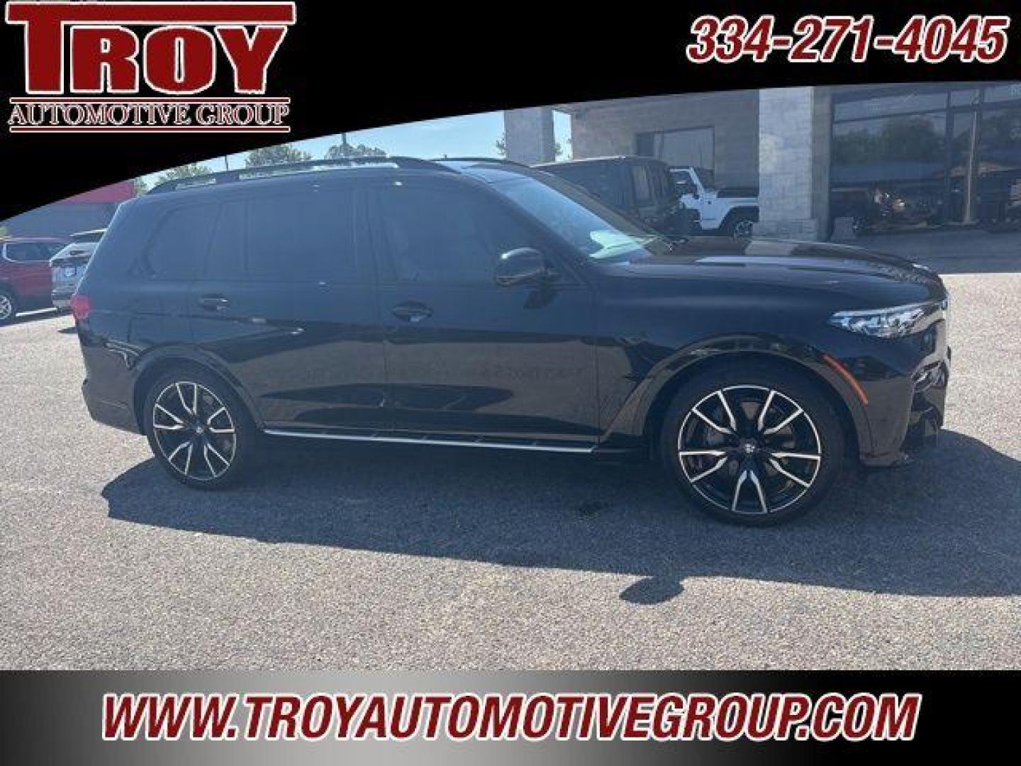 2020 Black Sapphire Metallic /Ivory White BMW X7 xDrive40i (5UXCW2C00L9) with an 3.0L I6 DOHC 24V engine, Automatic transmission, located at 6812 Atlanta Hwy, Montgomery, AL, 36117, (334) 271-4045, 32.382118, -86.178673 - Photo#6