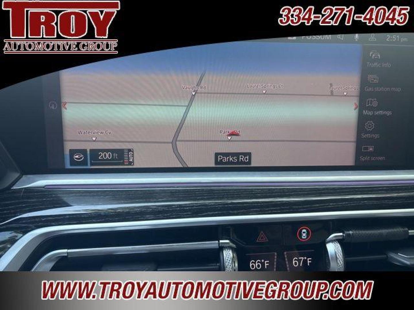 2020 Black Sapphire Metallic /Ivory White BMW X7 xDrive40i (5UXCW2C00L9) with an 3.0L I6 DOHC 24V engine, Automatic transmission, located at 6812 Atlanta Hwy, Montgomery, AL, 36117, (334) 271-4045, 32.382118, -86.178673 - Photo#35