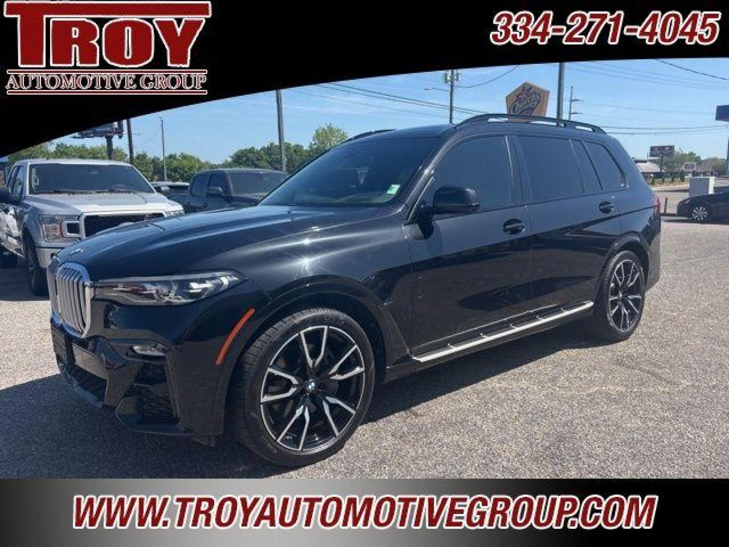 2020 Black Sapphire Metallic /Ivory White BMW X7 xDrive40i (5UXCW2C00L9) with an 3.0L I6 DOHC 24V engine, Automatic transmission, located at 6812 Atlanta Hwy, Montgomery, AL, 36117, (334) 271-4045, 32.382118, -86.178673 - Photo#47