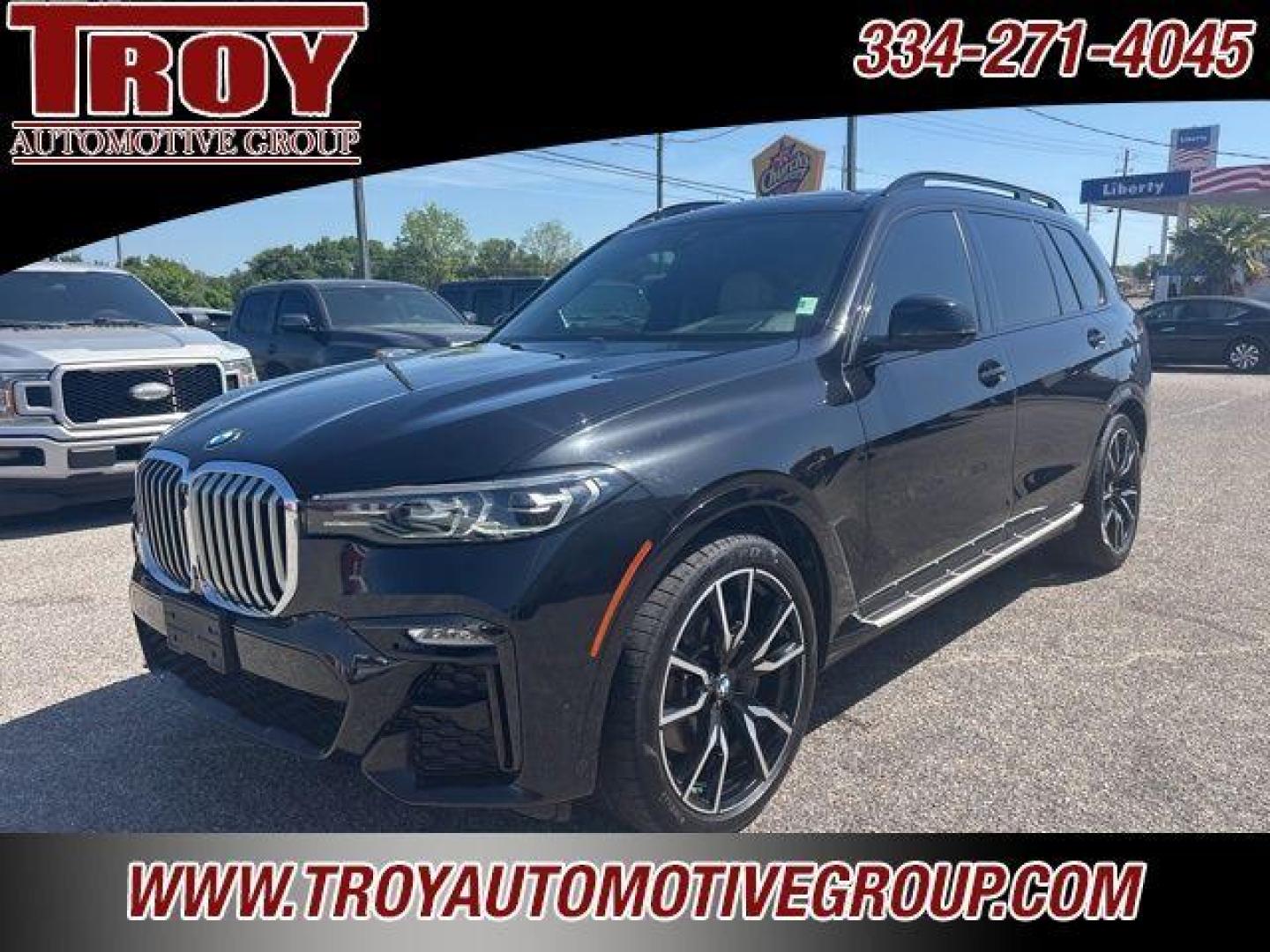 2020 Black Sapphire Metallic /Ivory White BMW X7 xDrive40i (5UXCW2C00L9) with an 3.0L I6 DOHC 24V engine, Automatic transmission, located at 6812 Atlanta Hwy, Montgomery, AL, 36117, (334) 271-4045, 32.382118, -86.178673 - Photo#48