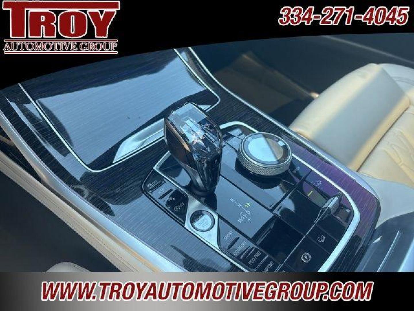 2020 Black Sapphire Metallic /Ivory White BMW X7 xDrive40i (5UXCW2C00L9) with an 3.0L I6 DOHC 24V engine, Automatic transmission, located at 6812 Atlanta Hwy, Montgomery, AL, 36117, (334) 271-4045, 32.382118, -86.178673 - Photo#76