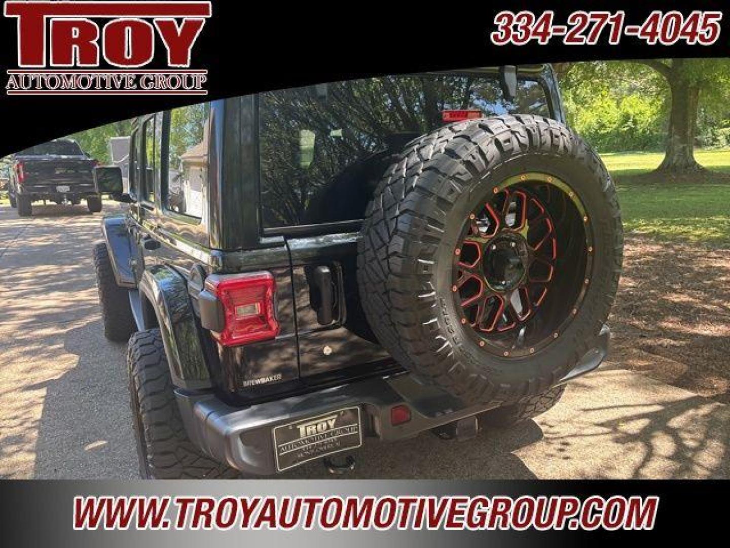 2019 Black Clearcoat /Black Jeep Wrangler Unlimited Moab (1C4HJXEG5KW) with an 3.6L V6 24V VVT engine, Automatic transmission, located at 6812 Atlanta Hwy, Montgomery, AL, 36117, (334) 271-4045, 32.382118, -86.178673 - Recent Arrival!<br><br>Black Clearcoat 2019 Jeep Wrangler Unlimited Moab 4WD 3.6L V6 24V VVT 8-Speed Automatic<br><br>Financing Available---Top Value for Trades. - Photo#17