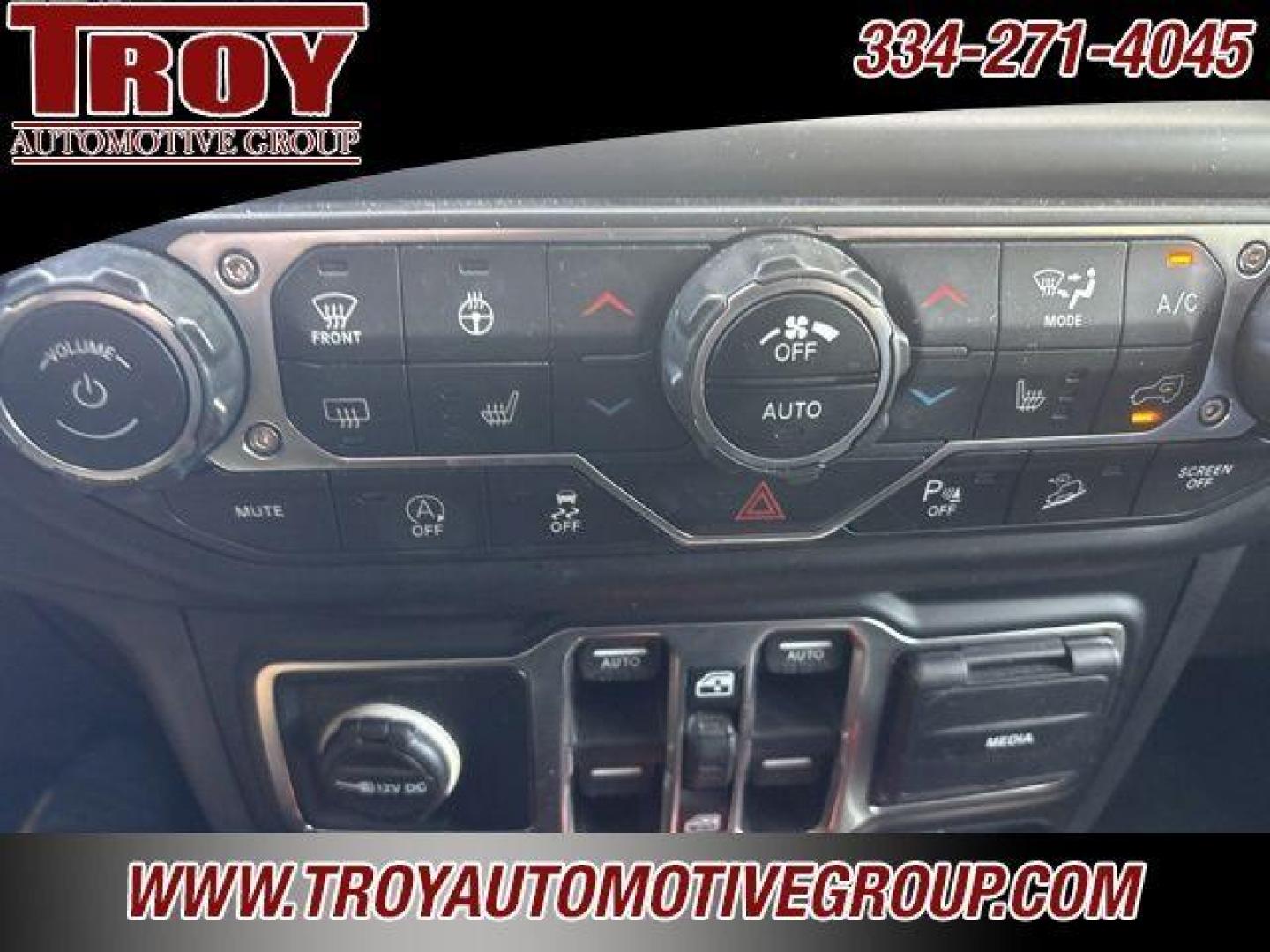 2019 Black Clearcoat /Black Jeep Wrangler Unlimited Moab (1C4HJXEG5KW) with an 3.6L V6 24V VVT engine, Automatic transmission, located at 6812 Atlanta Hwy, Montgomery, AL, 36117, (334) 271-4045, 32.382118, -86.178673 - Recent Arrival!<br><br>Black Clearcoat 2019 Jeep Wrangler Unlimited Moab 4WD 3.6L V6 24V VVT 8-Speed Automatic<br><br>Financing Available---Top Value for Trades. - Photo#53