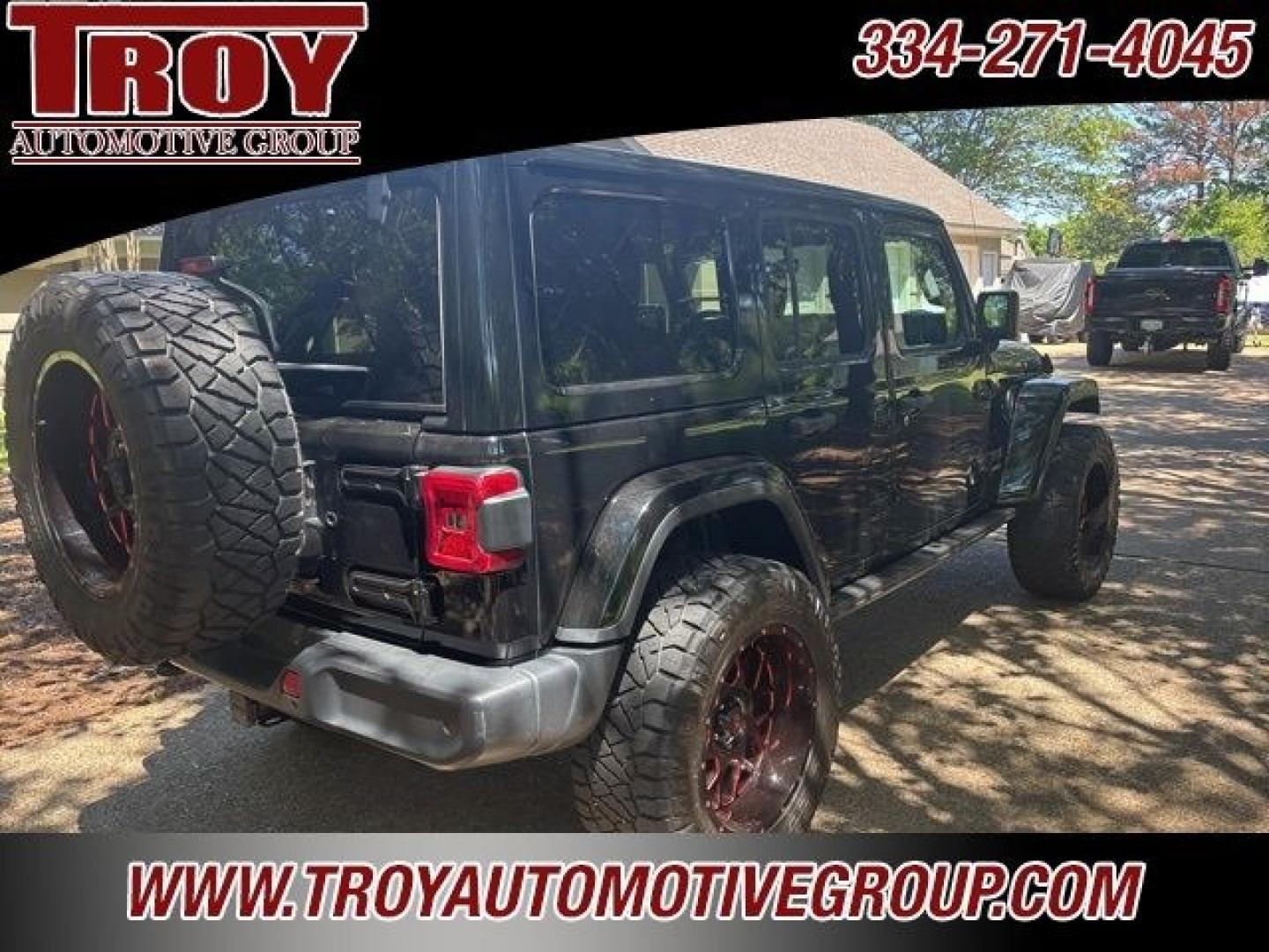 2019 Black Clearcoat /Black Jeep Wrangler Unlimited Sahara (1C4HJXEG5KW) with an 3.6L V6 24V VVT engine, Automatic transmission, located at 6812 Atlanta Hwy, Montgomery, AL, 36117, (334) 271-4045, 32.382118, -86.178673 - Black Clearcoat 2019 Jeep Wrangler Unlimited Sahara 4WD 3.6L V6 24V VVT 8-Speed Automatic<br><br>Financing Available---Top Value for Trades.<br><br>Odometer is 33769 miles below market average!- Photo#14