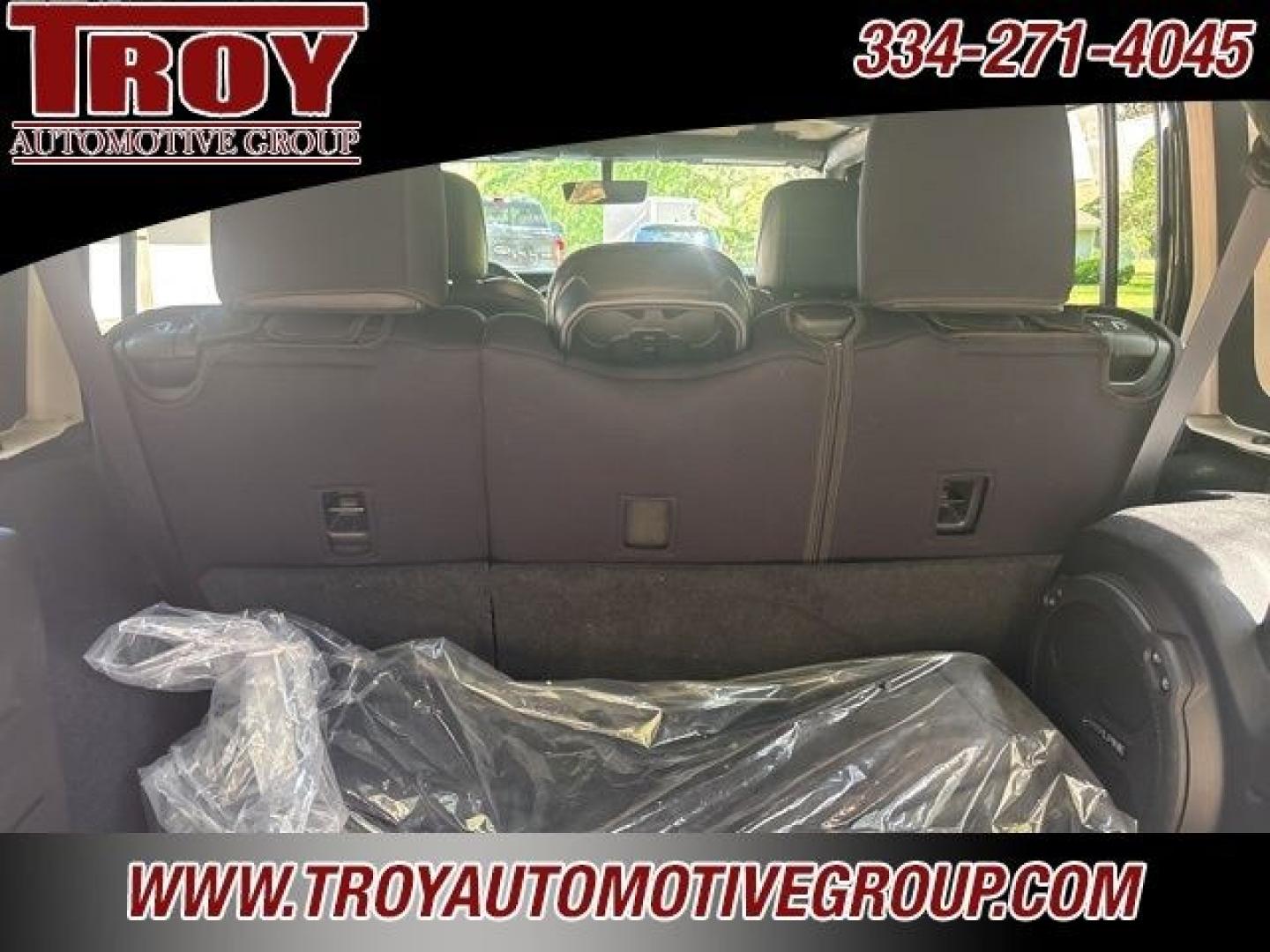 2019 Black Clearcoat /Black Jeep Wrangler Unlimited Sahara (1C4HJXEG5KW) with an 3.6L V6 24V VVT engine, Automatic transmission, located at 6812 Atlanta Hwy, Montgomery, AL, 36117, (334) 271-4045, 32.382118, -86.178673 - Black Clearcoat 2019 Jeep Wrangler Unlimited Sahara 4WD 3.6L V6 24V VVT 8-Speed Automatic<br><br>Financing Available---Top Value for Trades.<br><br>Odometer is 33769 miles below market average!- Photo#27