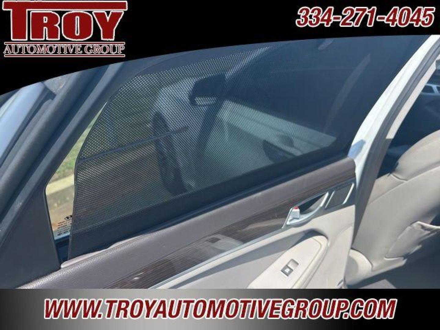 2016 Casablanca White /Grey Hyundai Genesis 3.8 (KMHGN4JE3GU) with an 3.8L V6 DGI DOHC Dual CVVT engine, Automatic transmission, located at 6812 Atlanta Hwy, Montgomery, AL, 36117, (334) 271-4045, 32.382118, -86.178673 - Photo#12