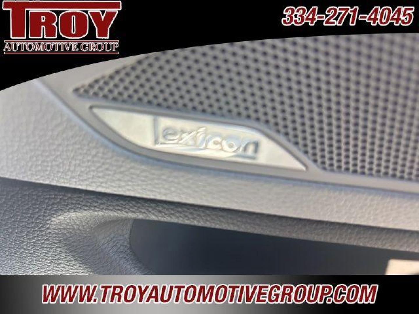 2016 Casablanca White /Grey Hyundai Genesis 3.8 (KMHGN4JE3GU) with an 3.8L V6 DGI DOHC Dual CVVT engine, Automatic transmission, located at 6812 Atlanta Hwy, Montgomery, AL, 36117, (334) 271-4045, 32.382118, -86.178673 - Photo#31